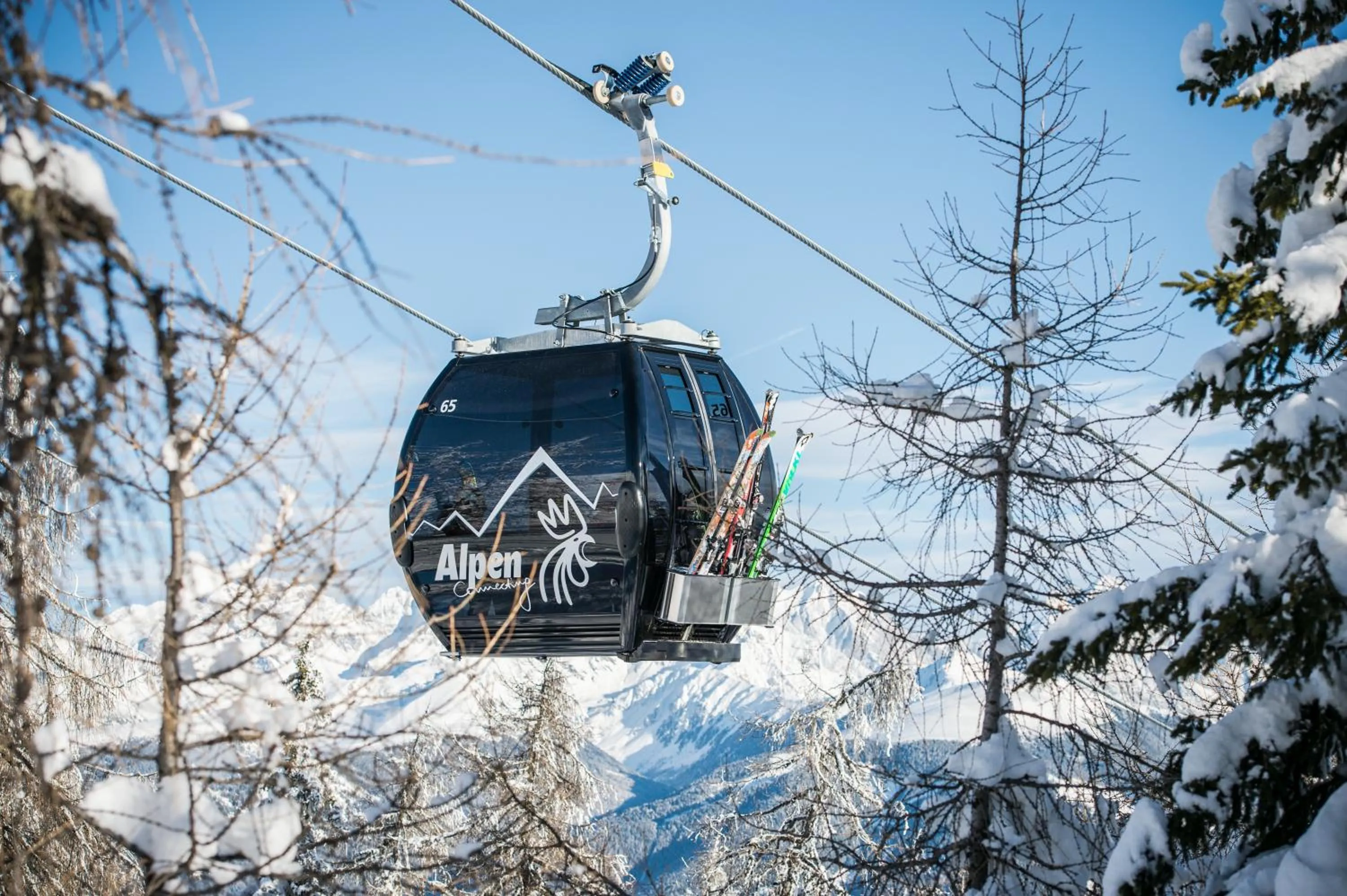 Skiing in Dolomites Smart Holidays