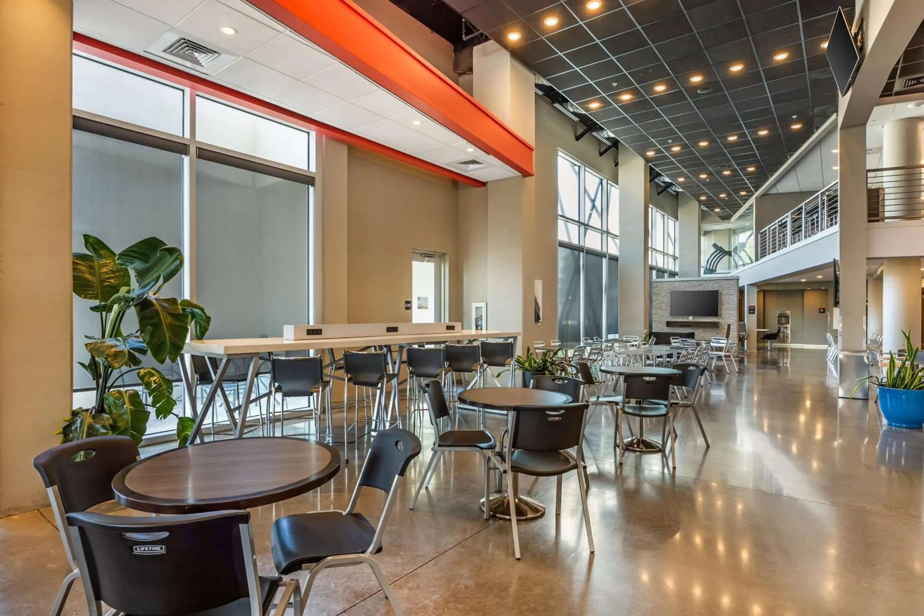 Lobby or reception in Vīb Best Western Springfield Lobby or reception in Vīb Best Western Springfield