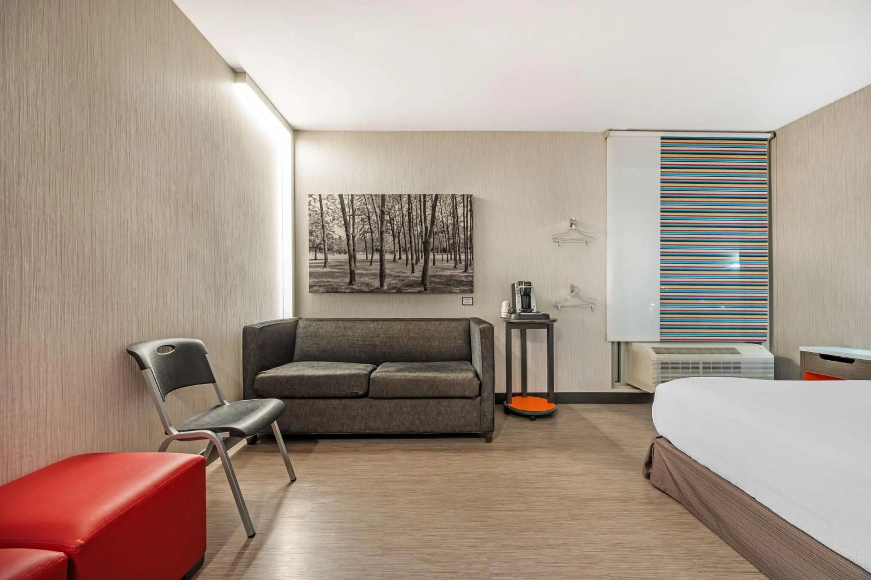 Bedroom, Bed in Vīb Best Western Springfield