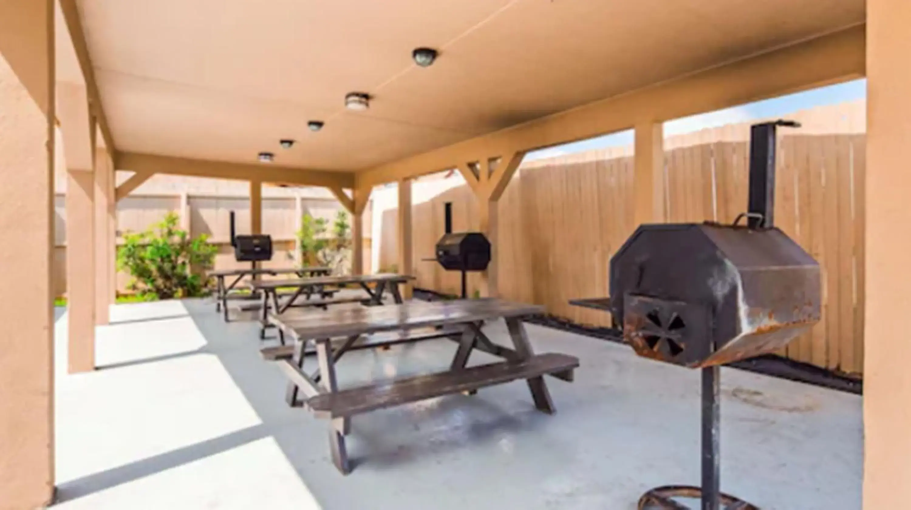 Best Western Plus Carrizo Springs Inn & Suites Best Western Plus Carrizo Springs Inn & Suites