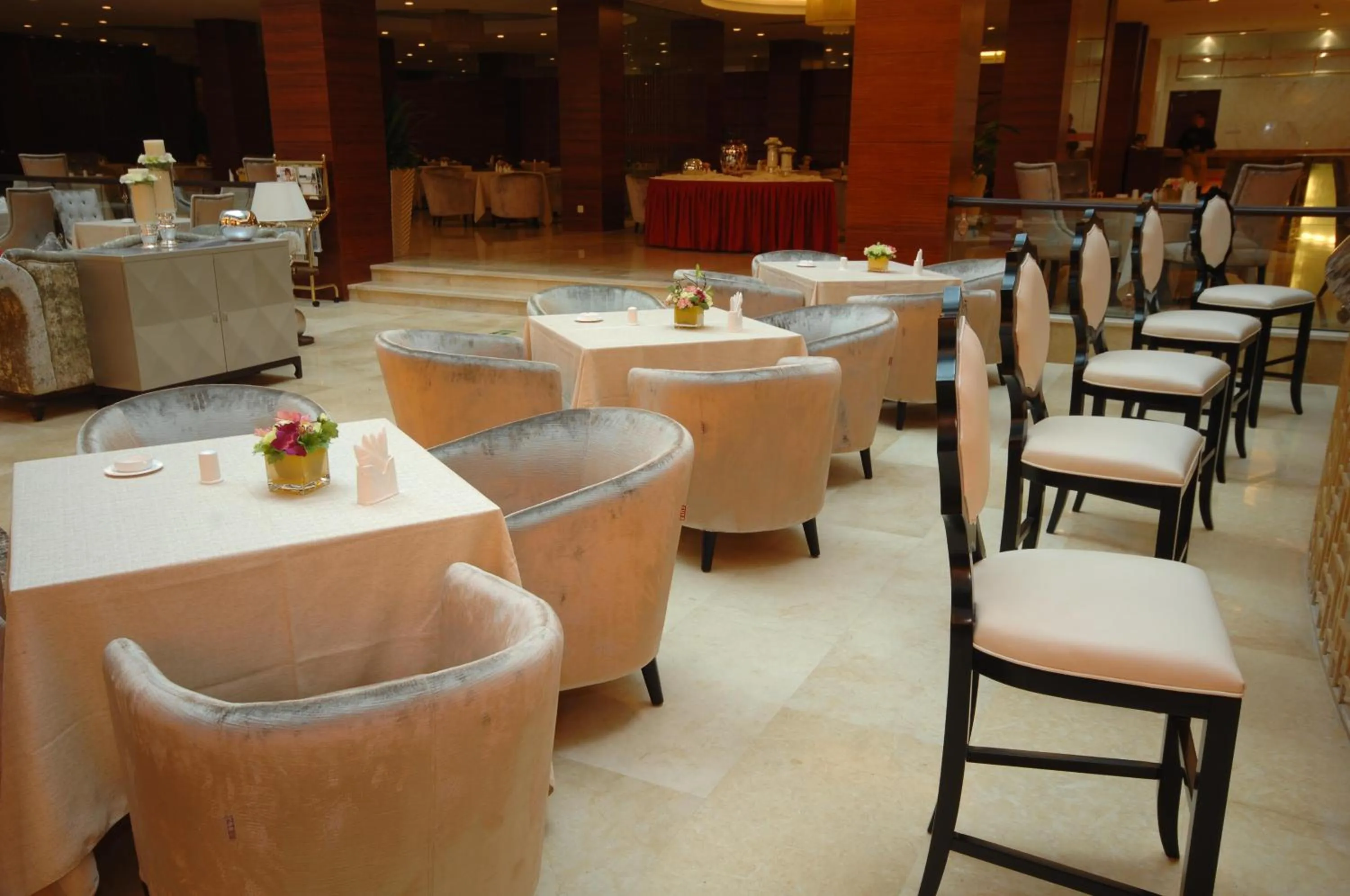 Lounge or bar in Royal Palace Hotel Haining