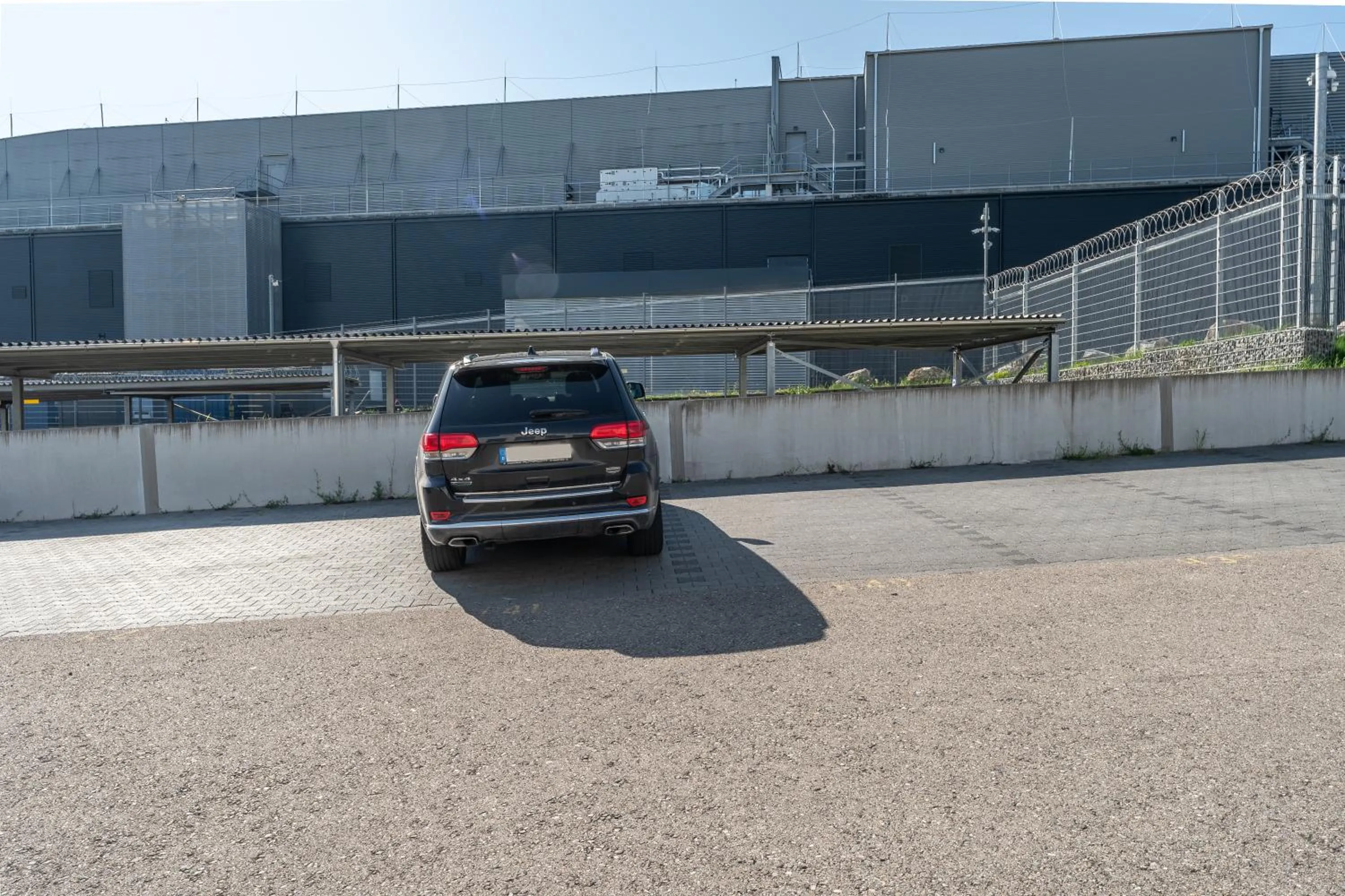 Parking in B&B HOTEL Zürich Airport