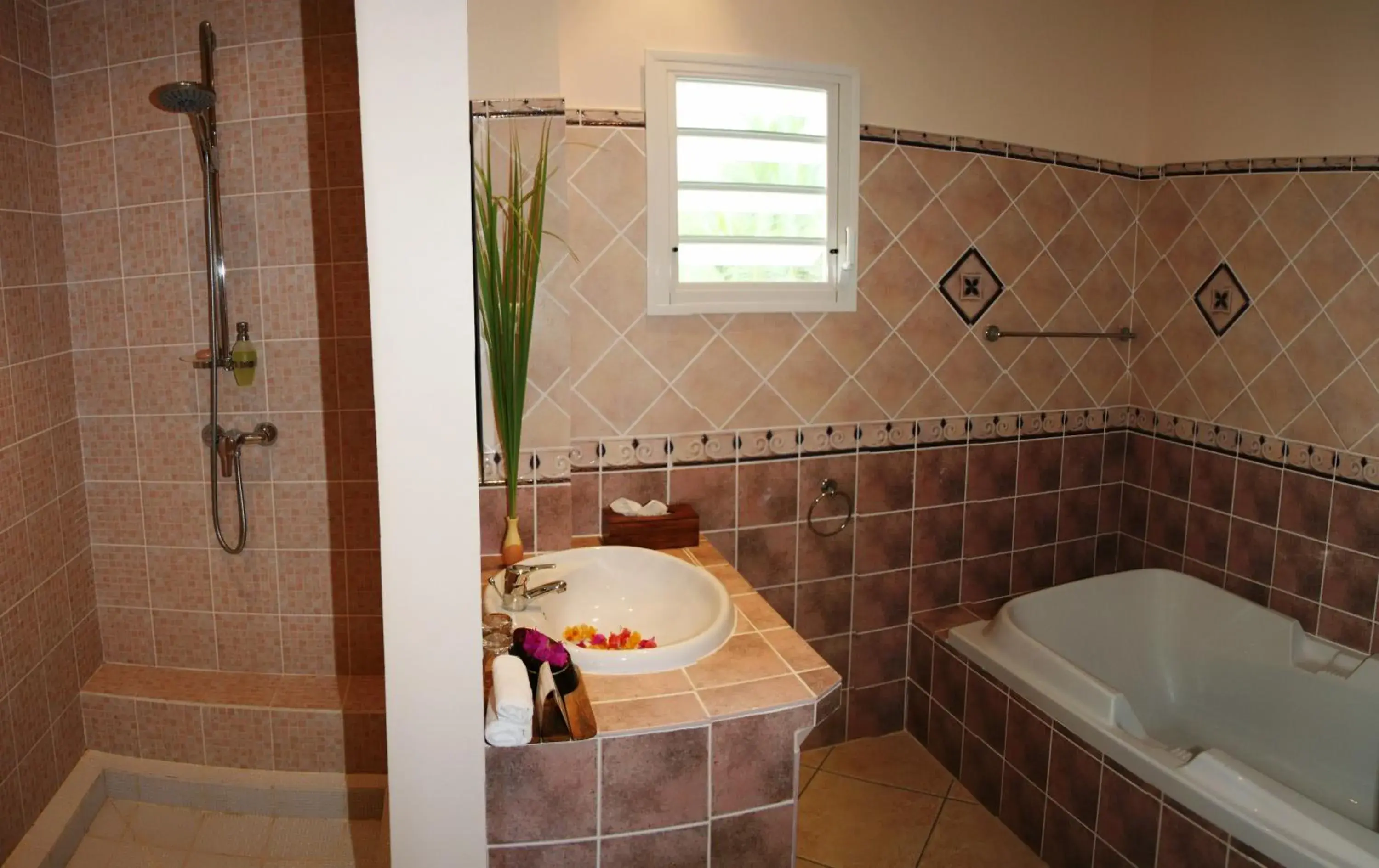 Bathroom in Royal Beach Hôtel Bathroom in Royal Beach Hôtel