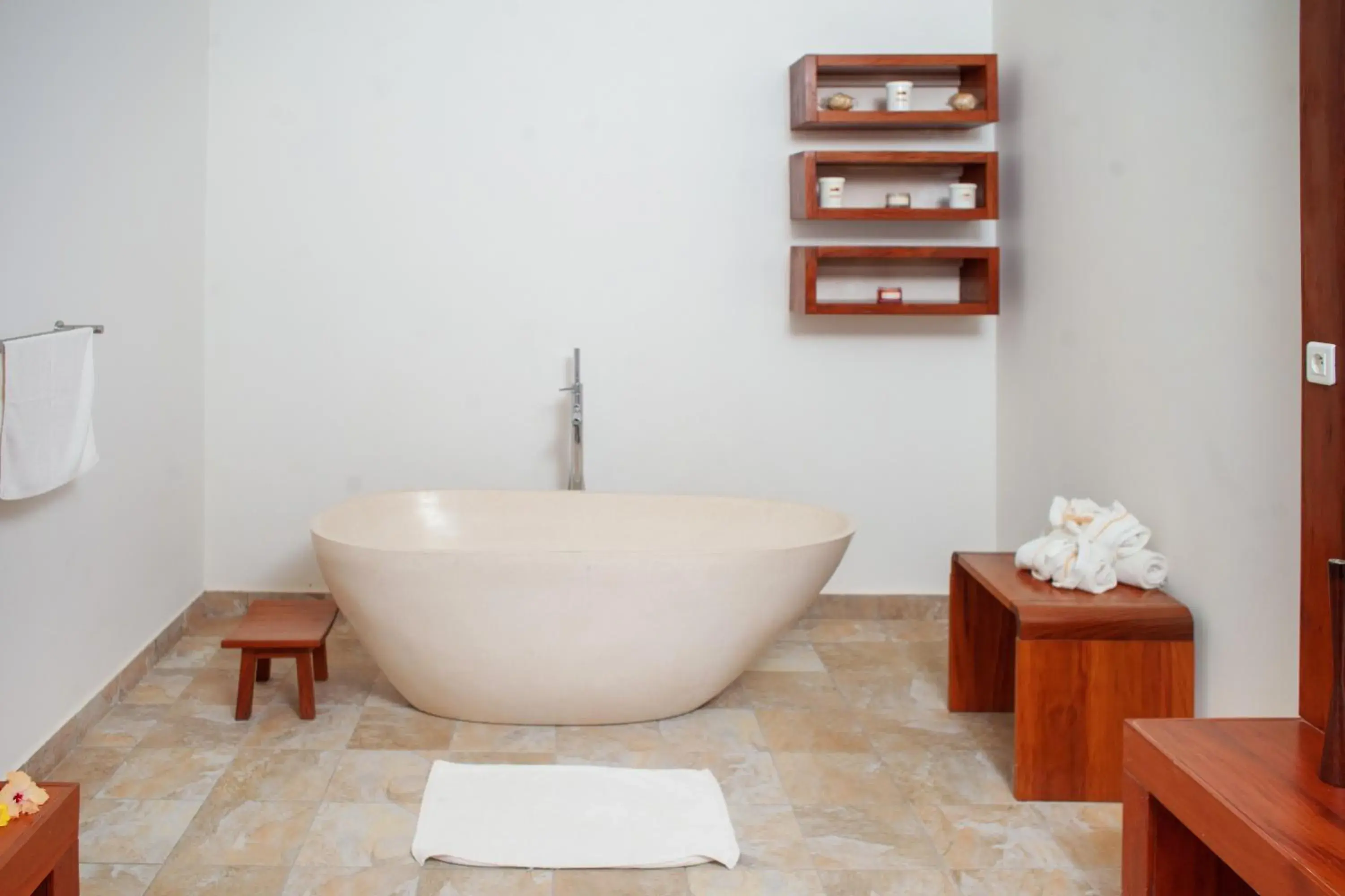 Spa and wellness centre/facilities in Royal Beach Hôtel Spa and wellness centre/facilities in Royal Beach Hôtel