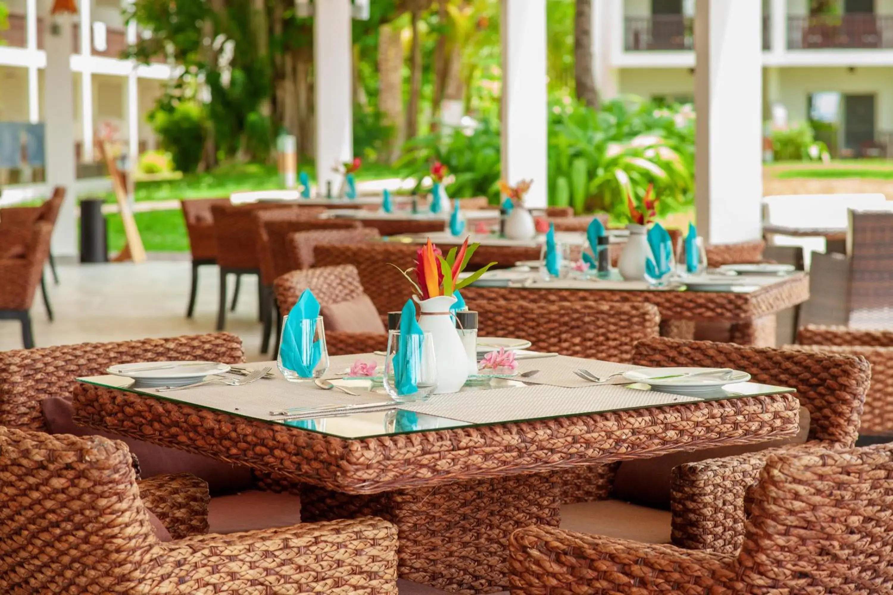 Restaurant/places to eat in Royal Beach Hôtel Restaurant/places to eat in Royal Beach Hôtel