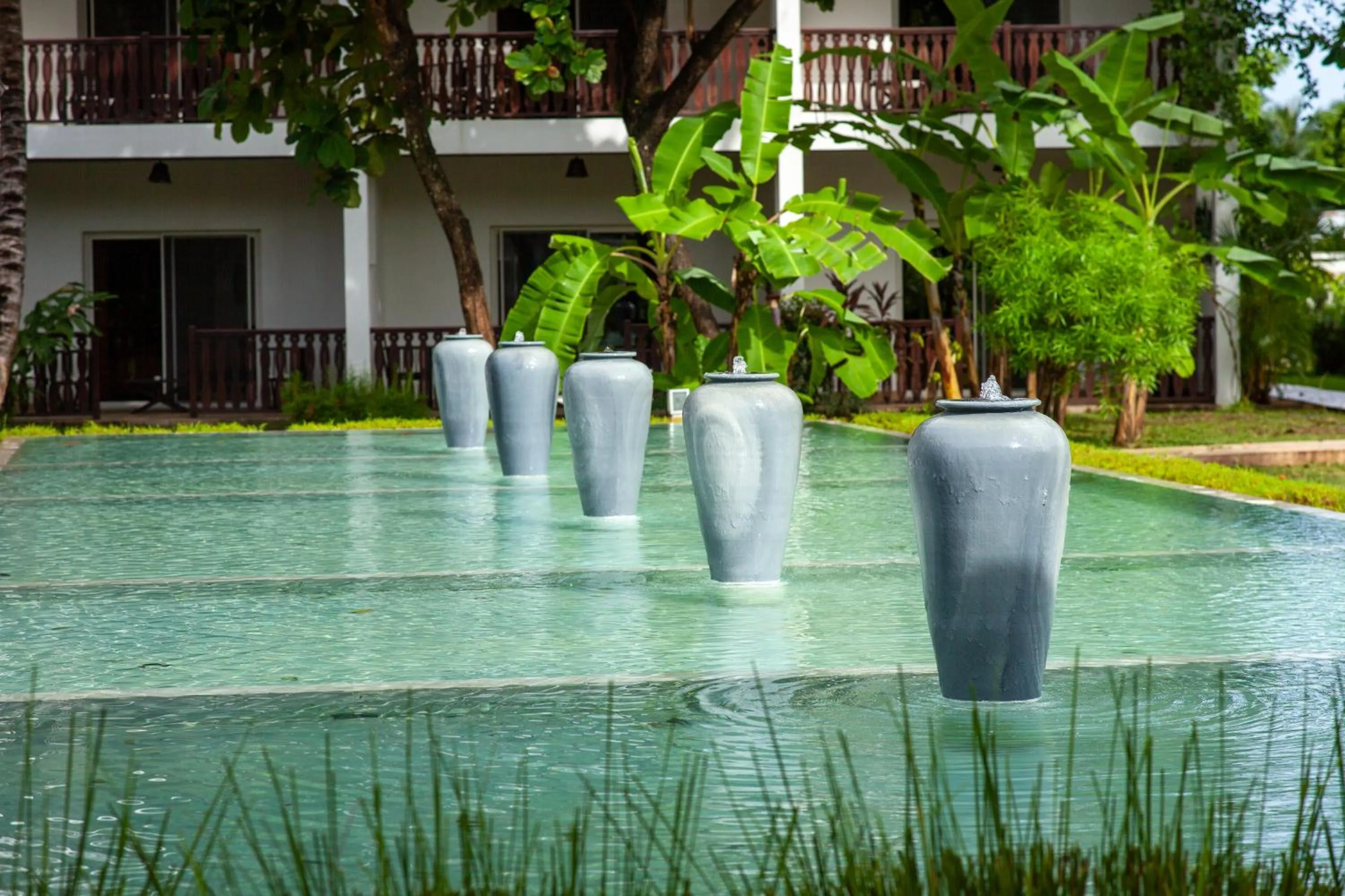 Facade/entrance in Royal Beach Hôtel