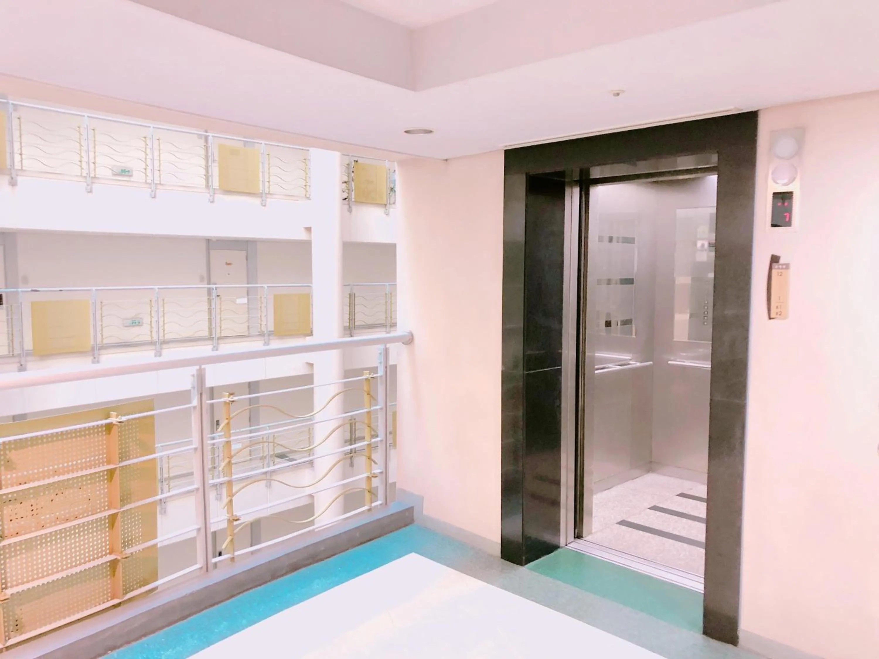 Decorative detail in Incheon Airport Guesthouse