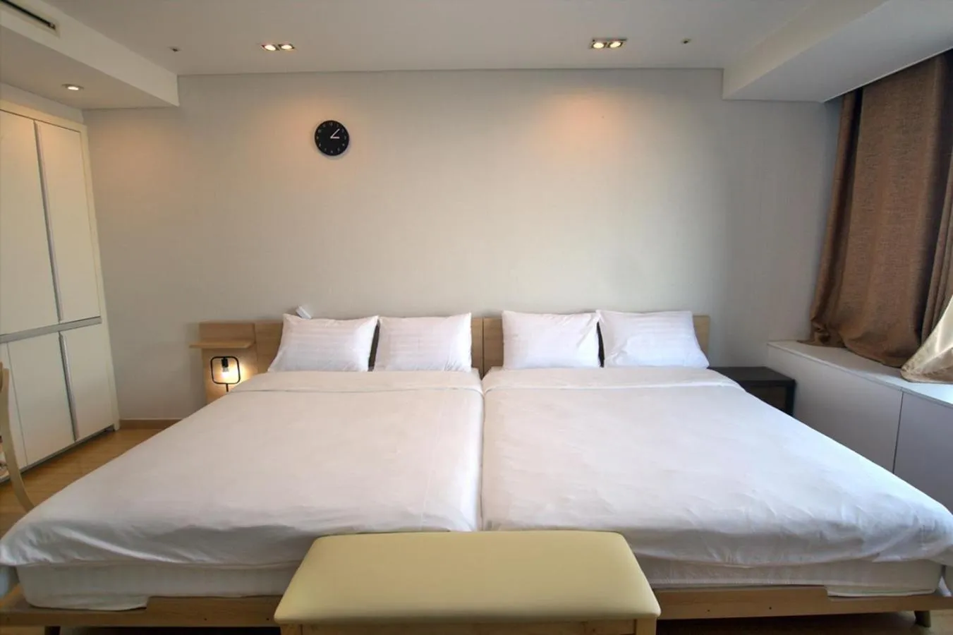 Bed in Incheon Airport Guesthouse