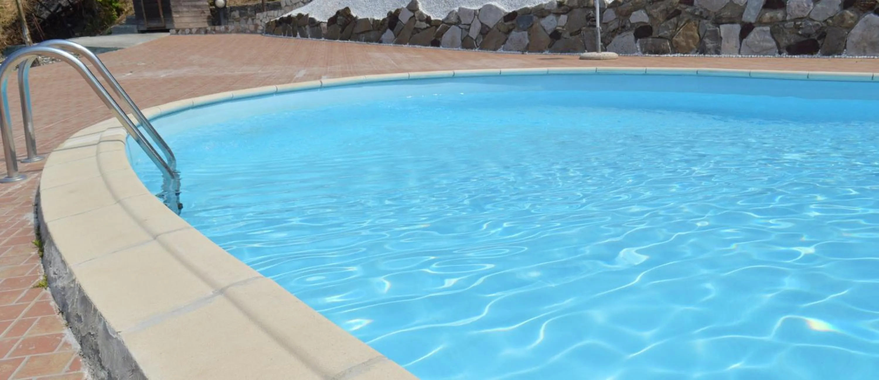 Property building in Hotel La Cometa