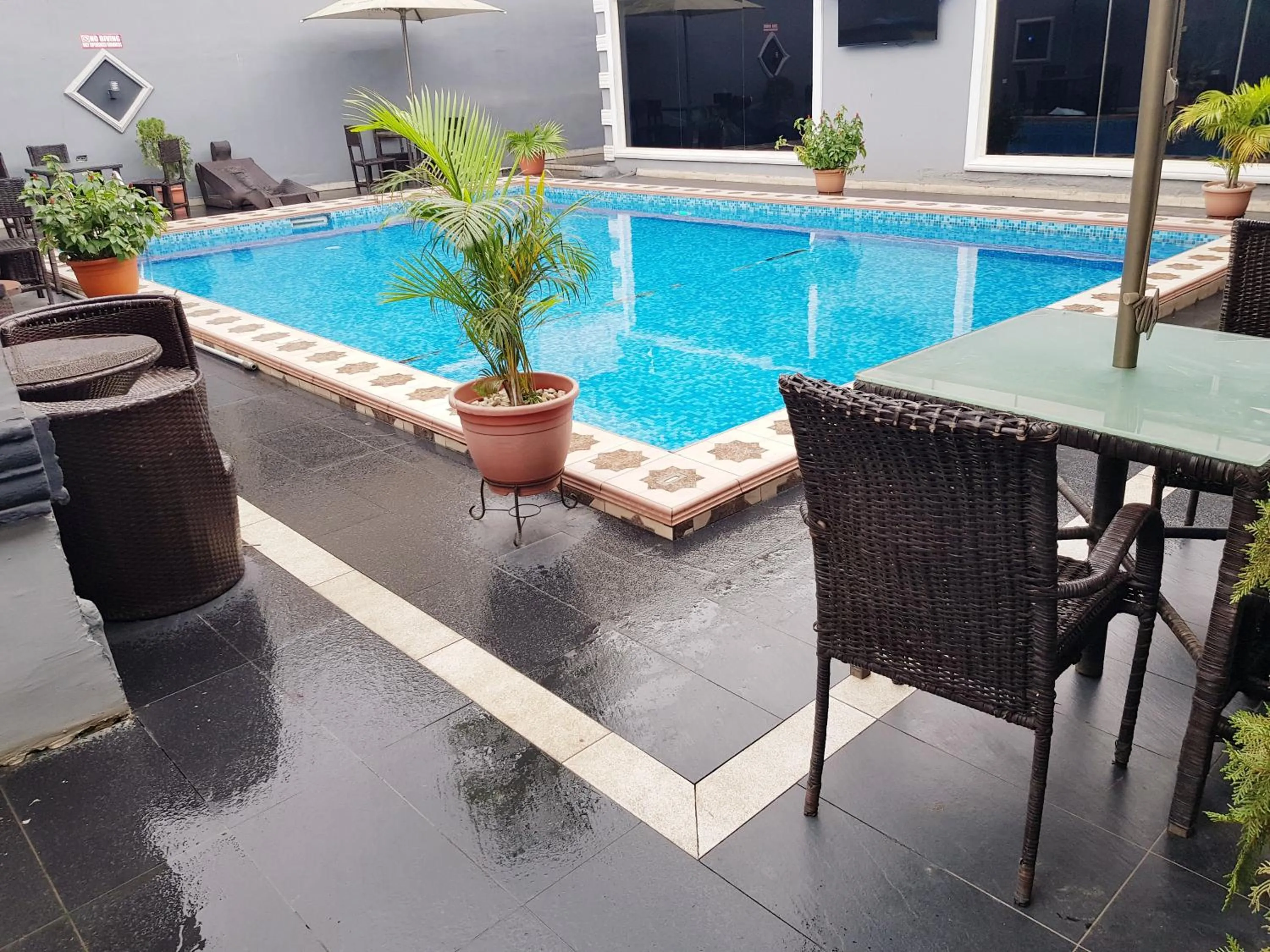 Swimming pool in Mayor's & Diplomat Suite - GRA