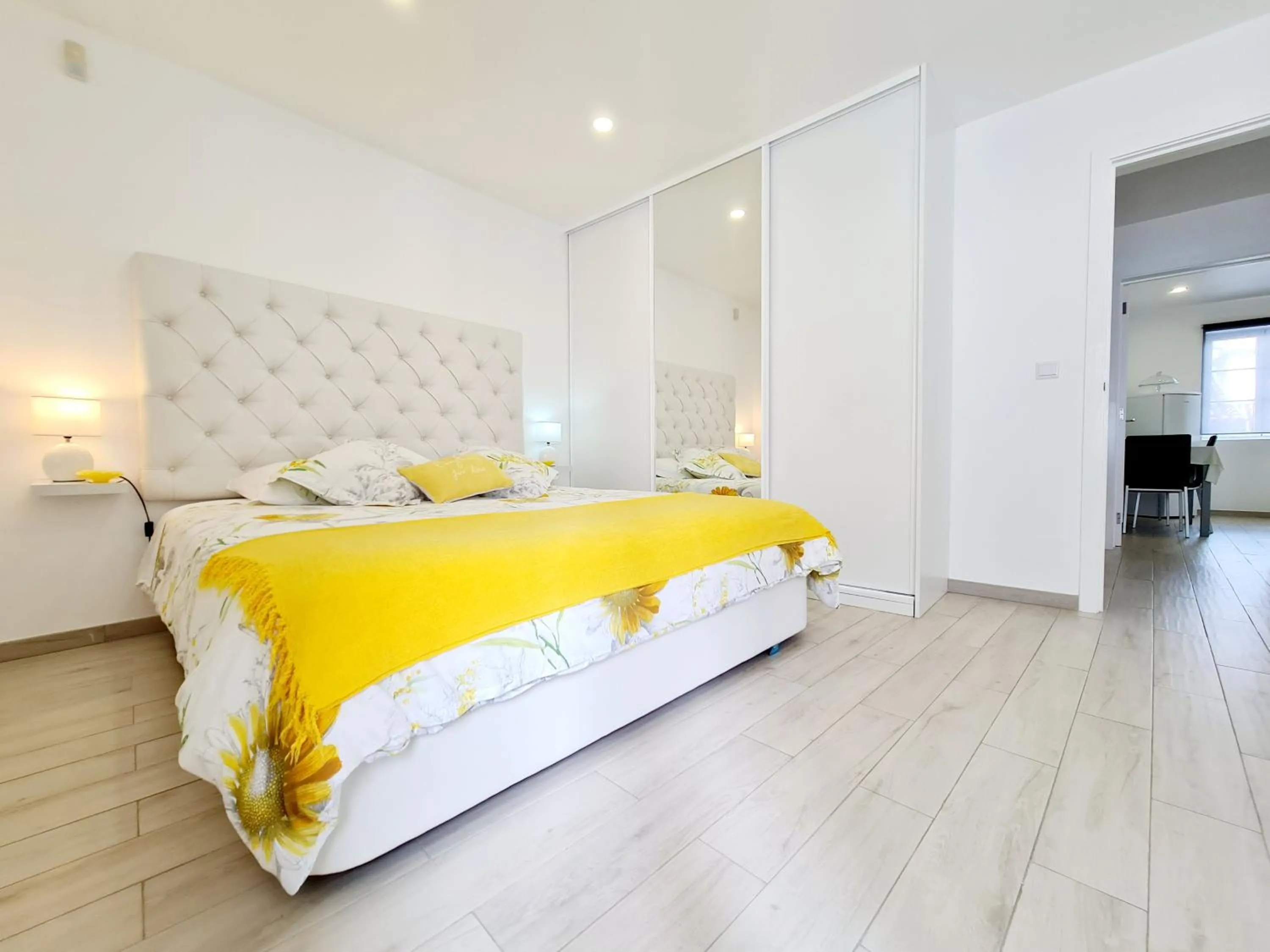 Bed in Espírito Santo - AL