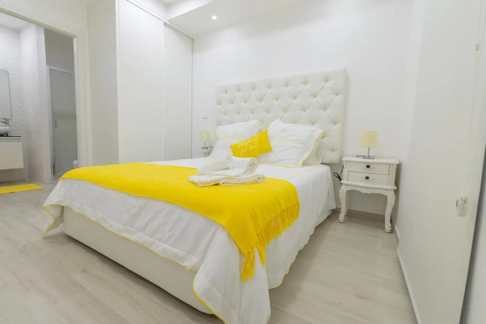 Bed in Espírito Santo - AL