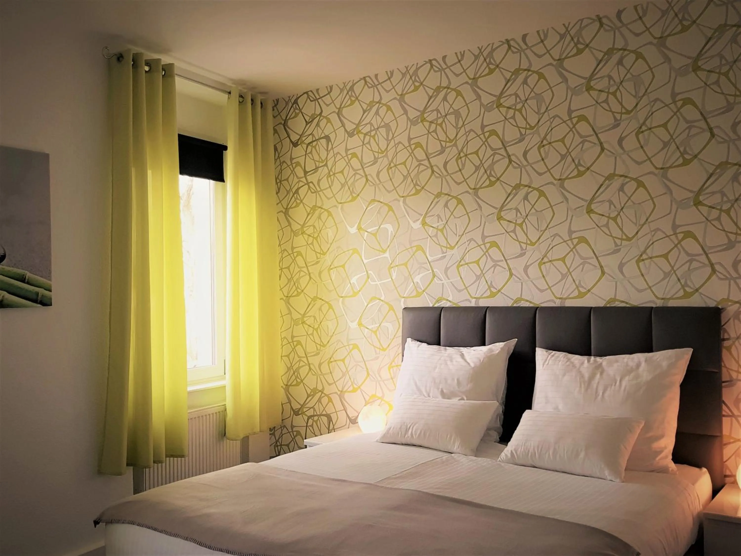 Bed in Hotel Schützen