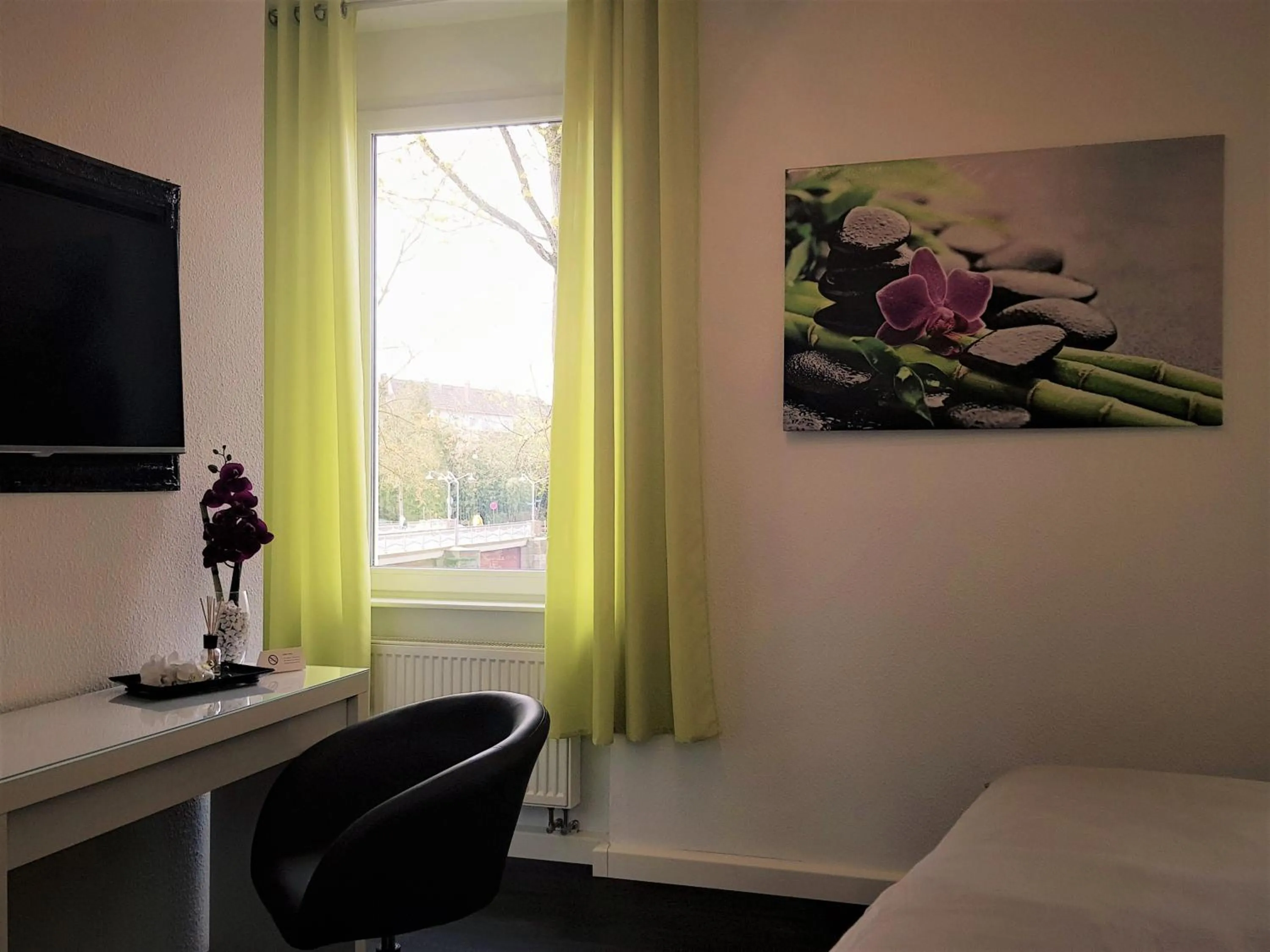 Bed in Hotel Schützen