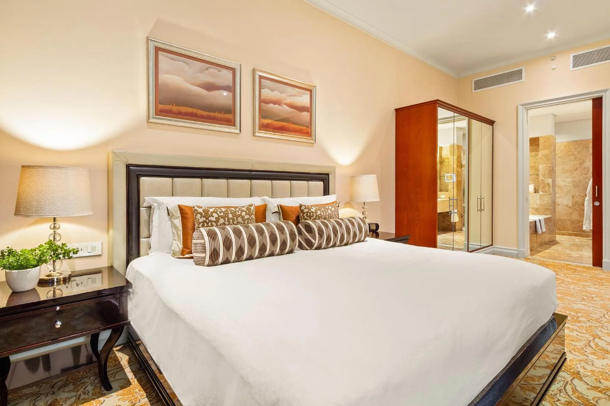 Taj Hotel 305