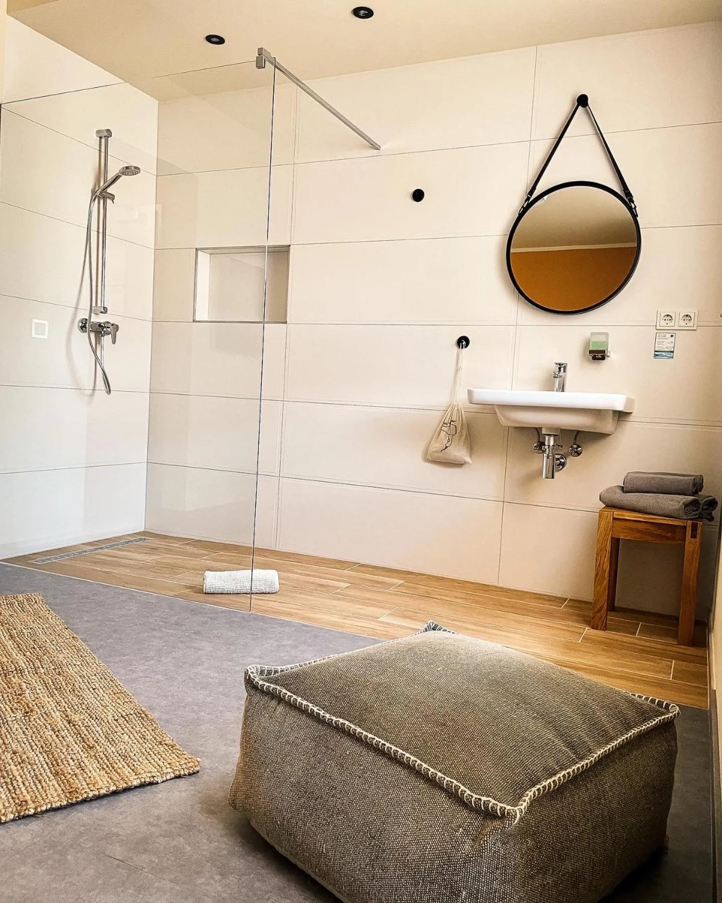 Bed in Hotel-Bistro-Europa