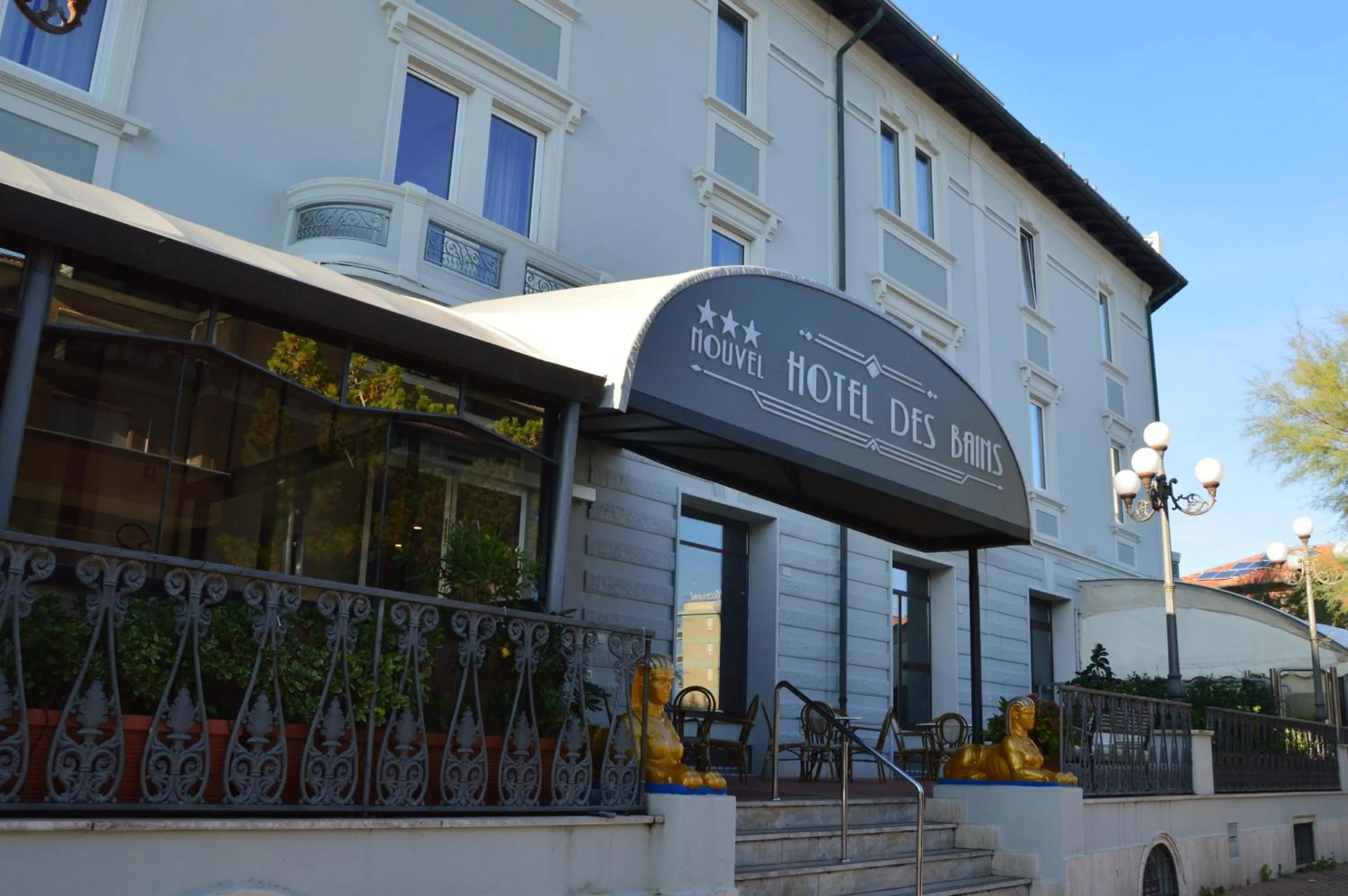 Property building in Nouvel Hotel Des Bains