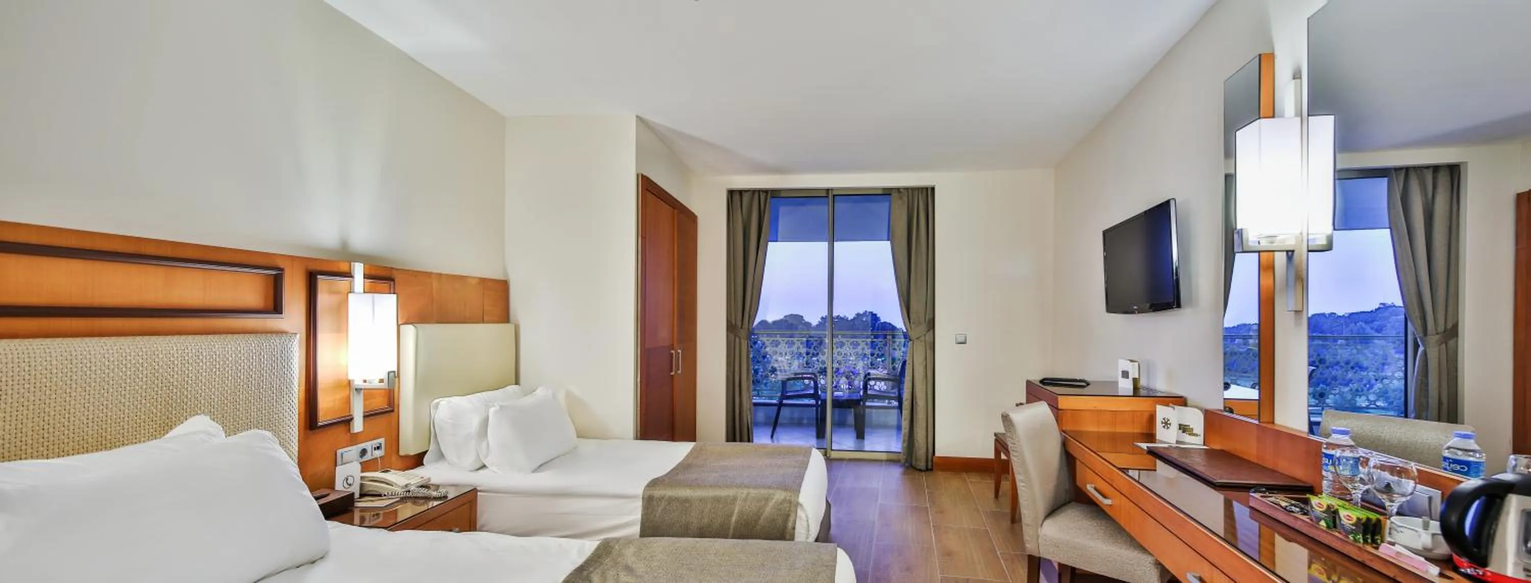 Property building, Bed in Crystal Prestige Elite