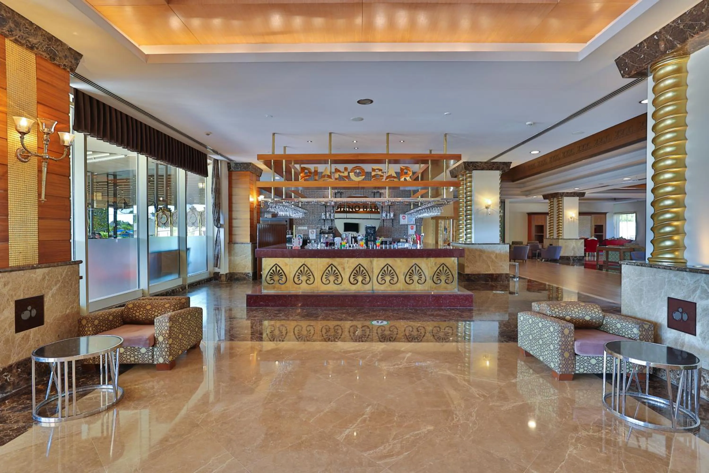 Property building in Crystal Prestige Elite