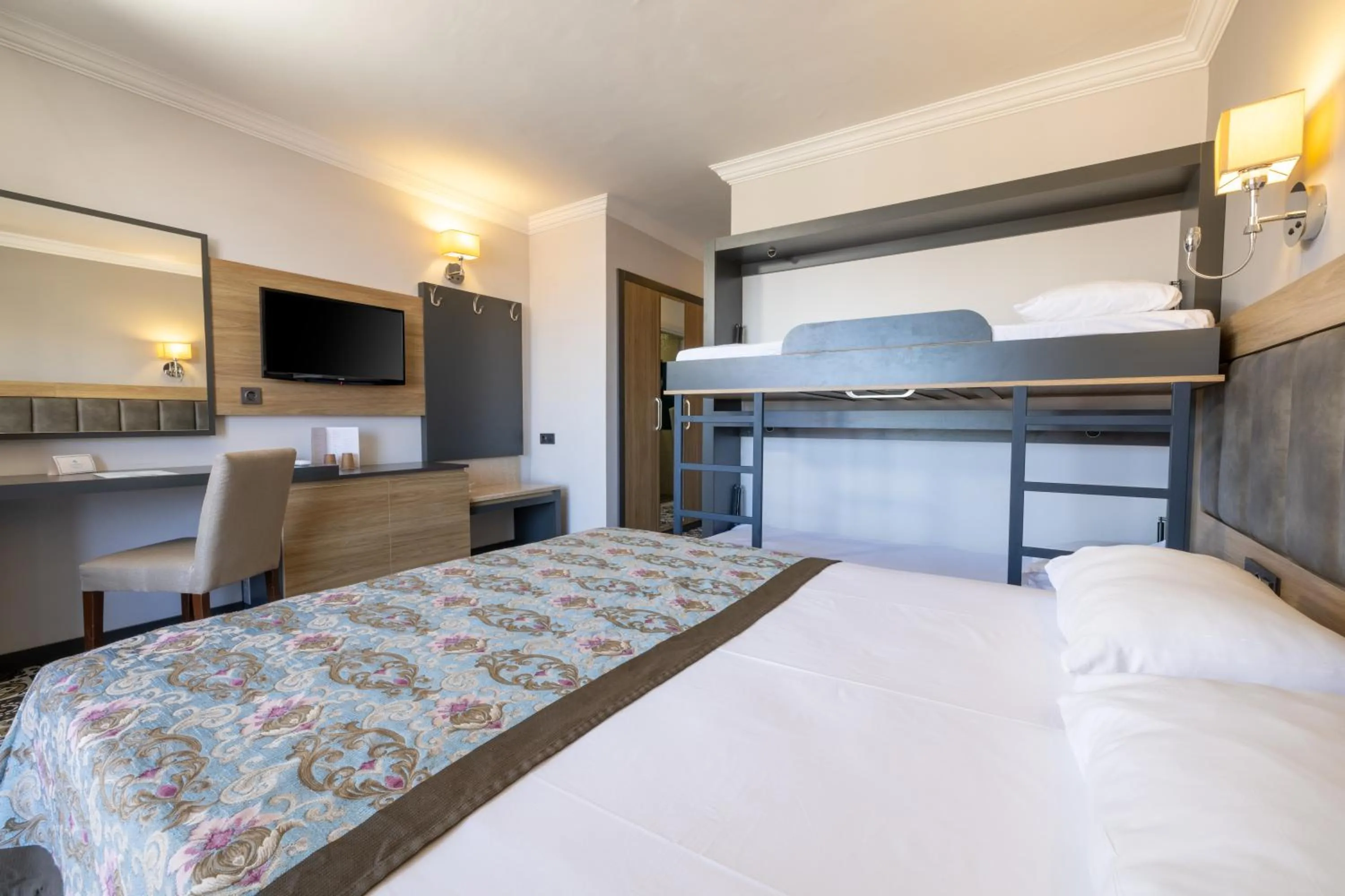 Bed in Crystal Prestige Elite