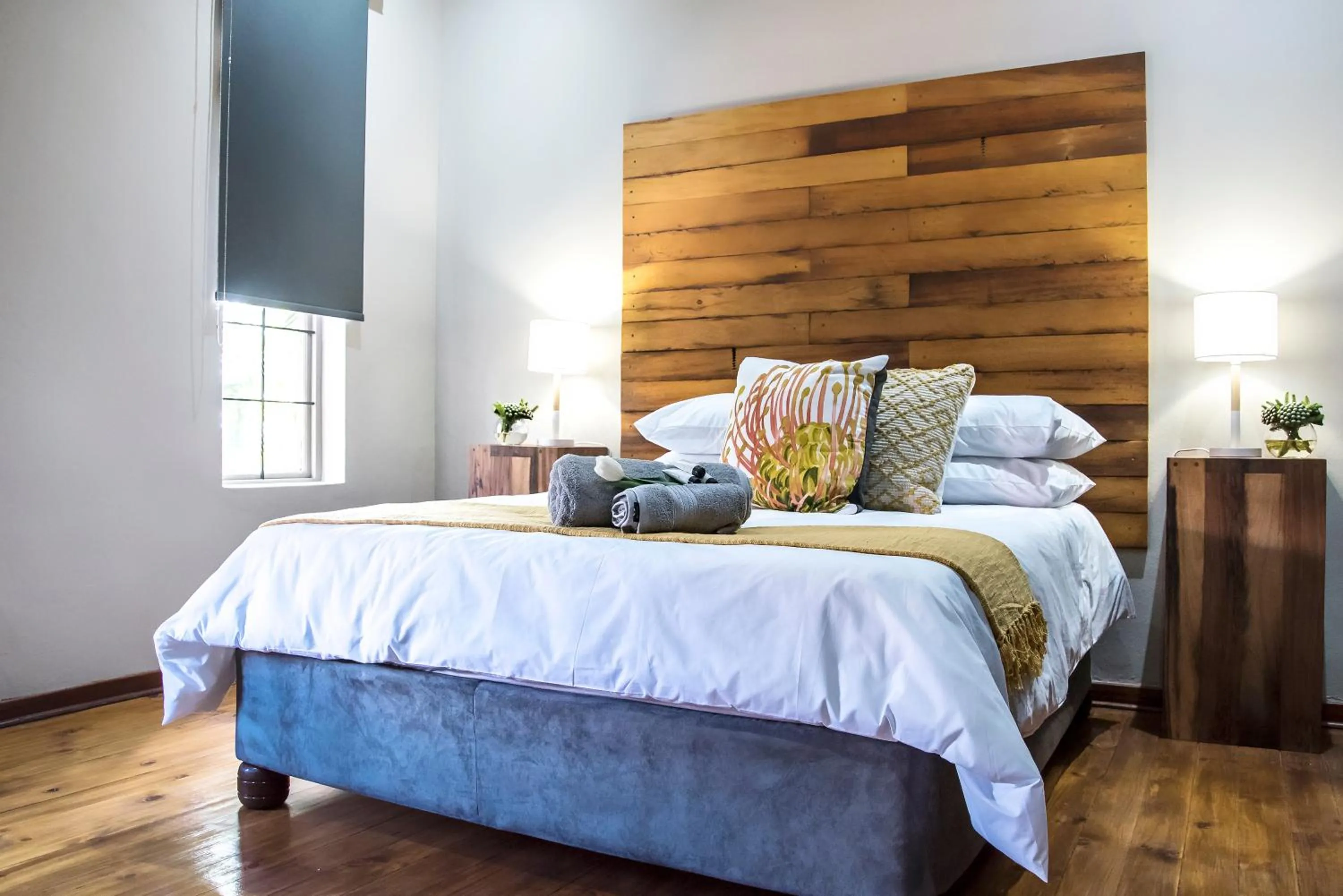 Decorative detail, Bed in Blue Rain Guest House