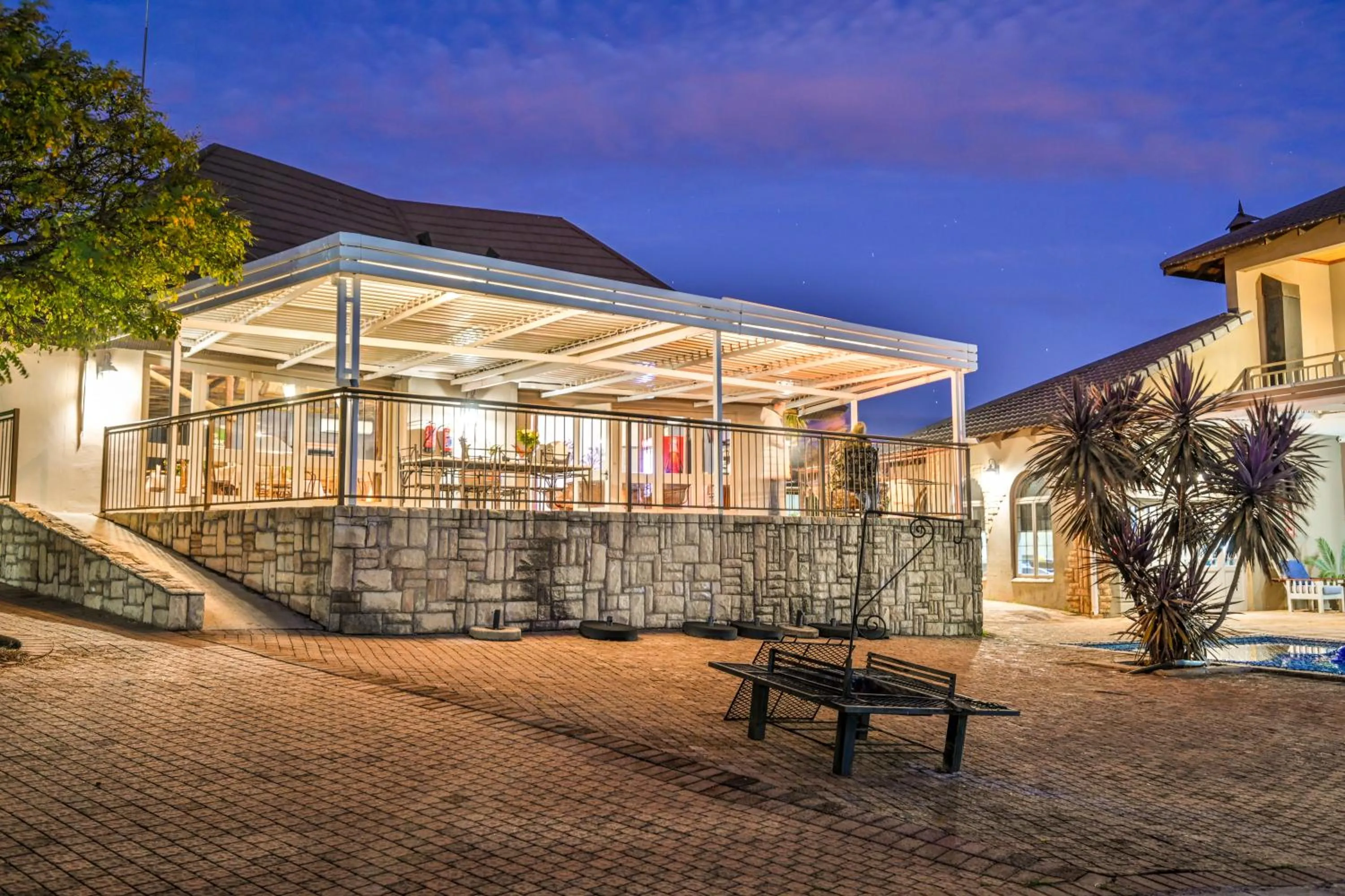 Patio in Blue Rain Guest House