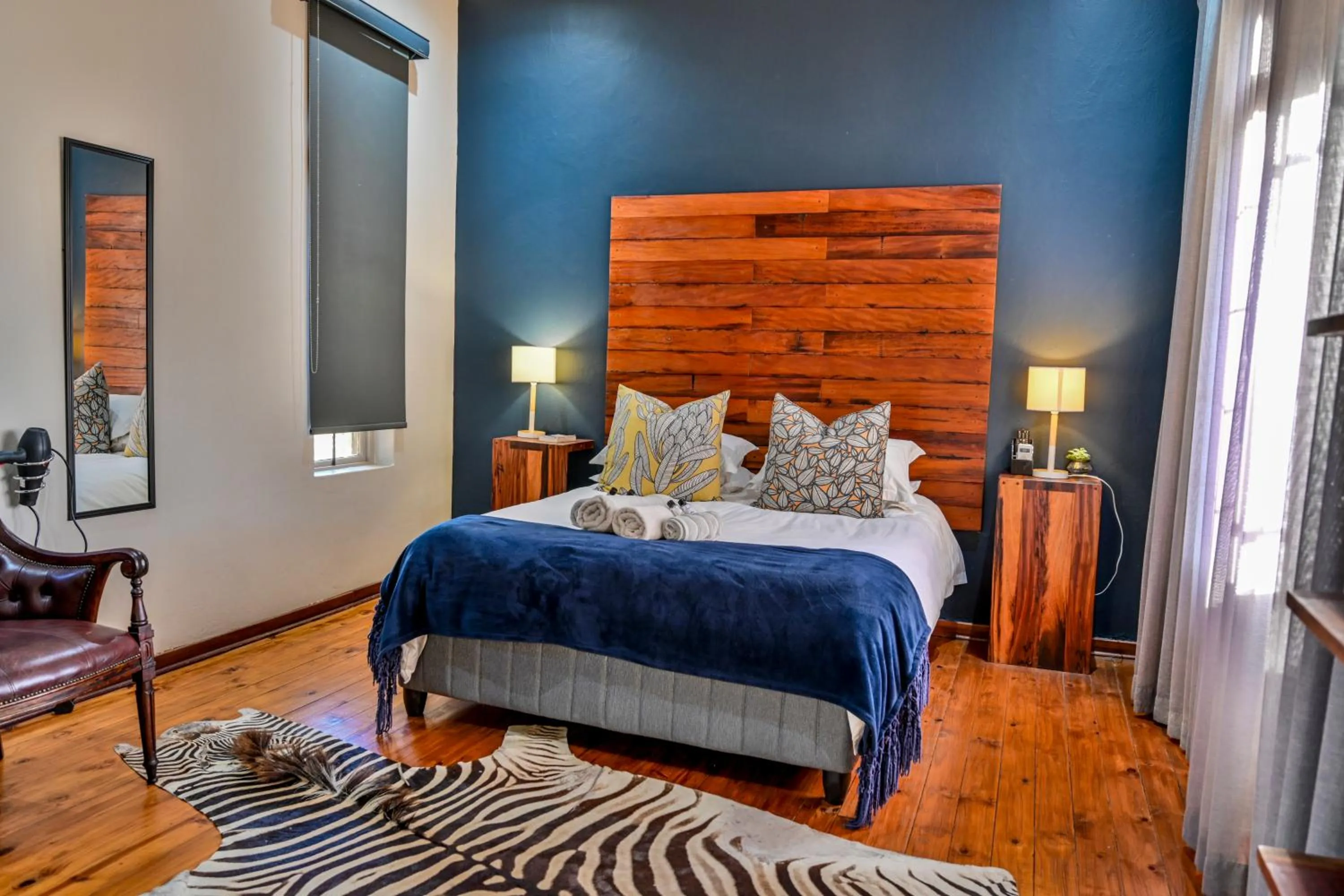 Bedroom, Bed in Blue Rain Guest House