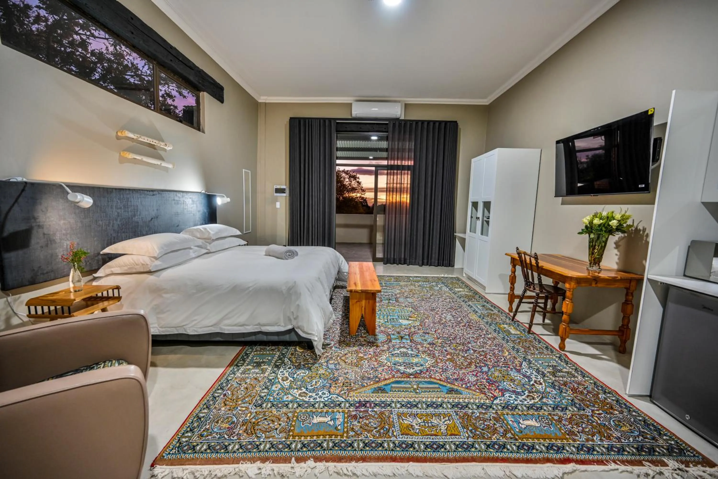 Photo of the whole room, Bed in Blue Rain Guest House