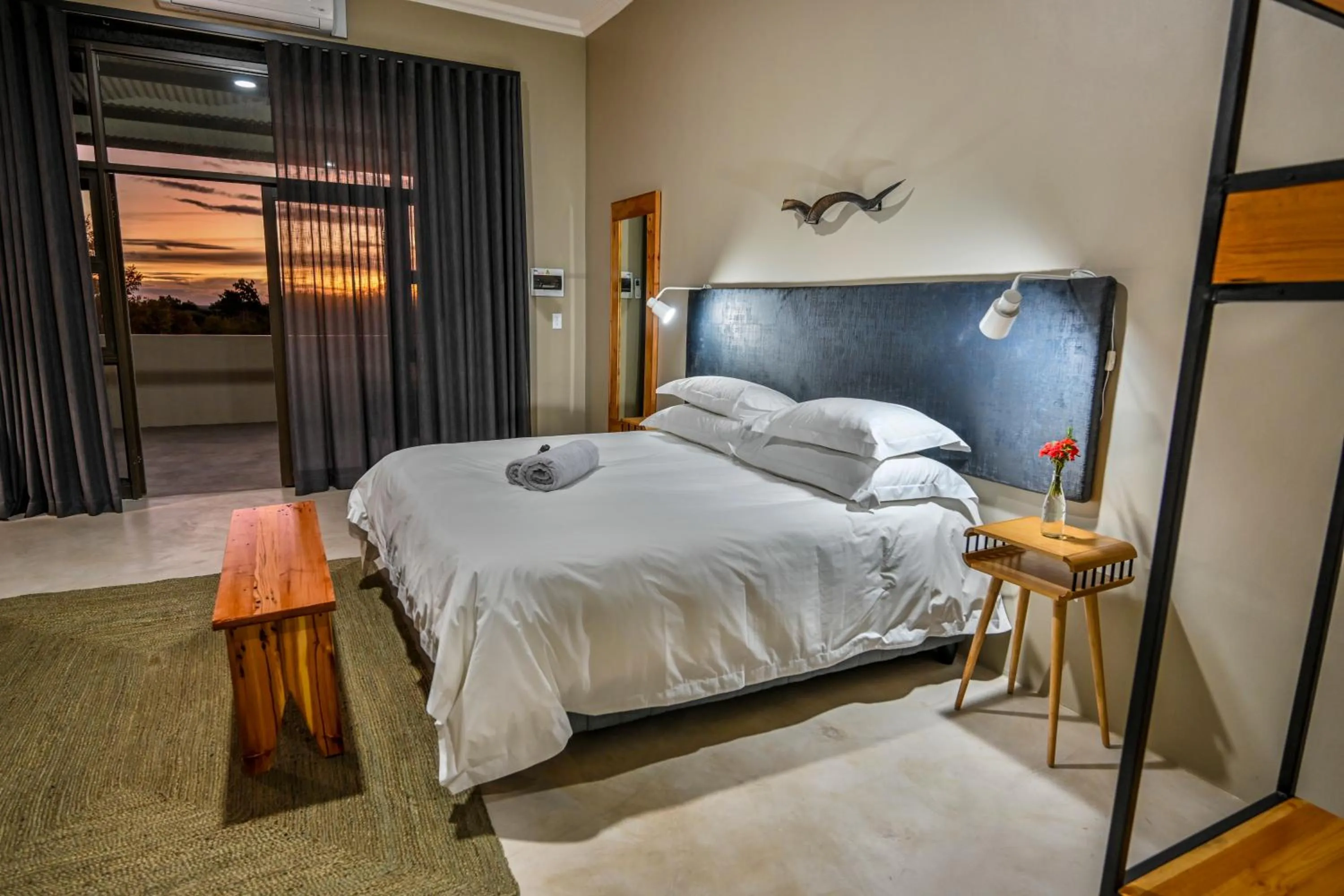 Bed in Blue Rain Guest House