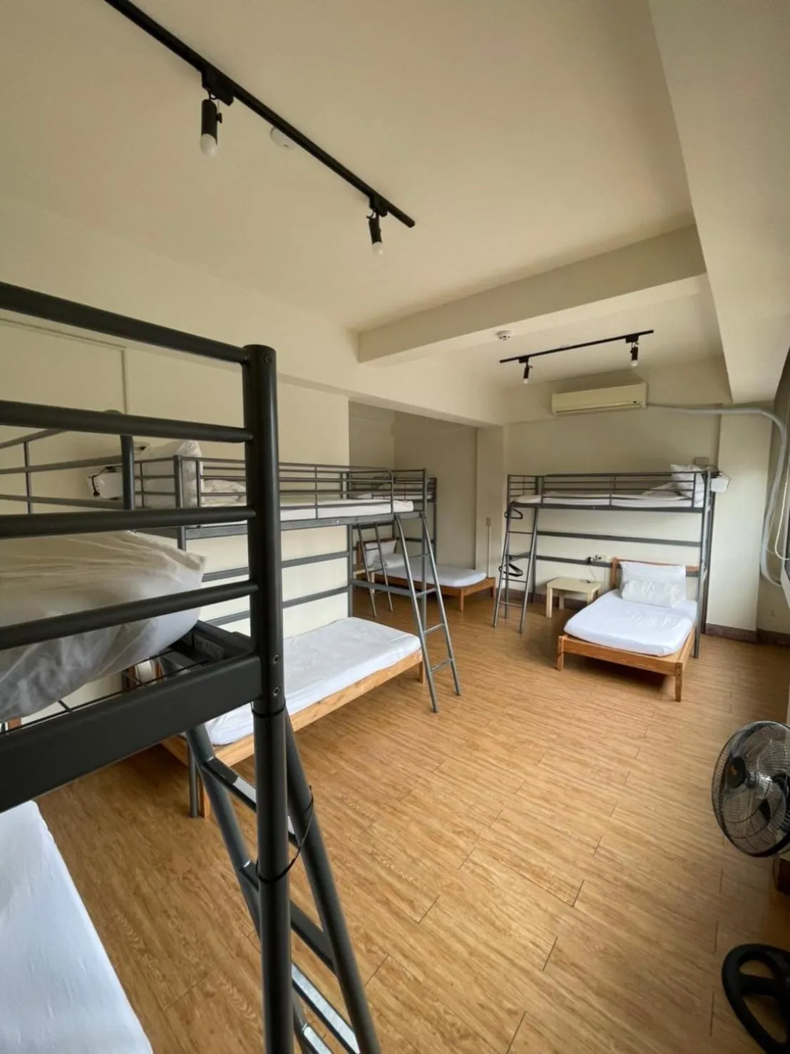 Bed in Chiayi Petite Hostel