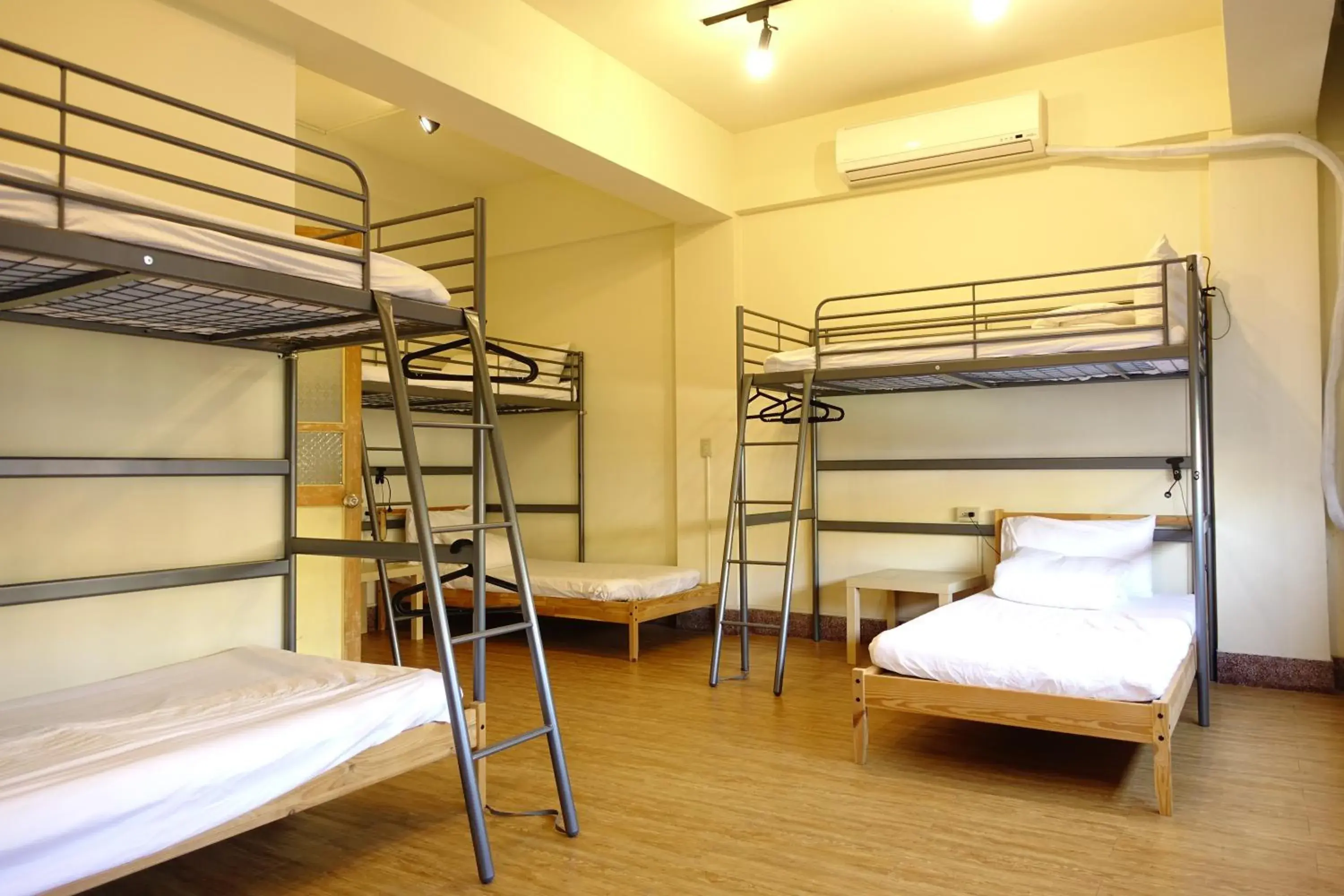 bunk bed, Bed in Chiayi Petite Hostel bunk bed, Bed in Chiayi Petite Hostel