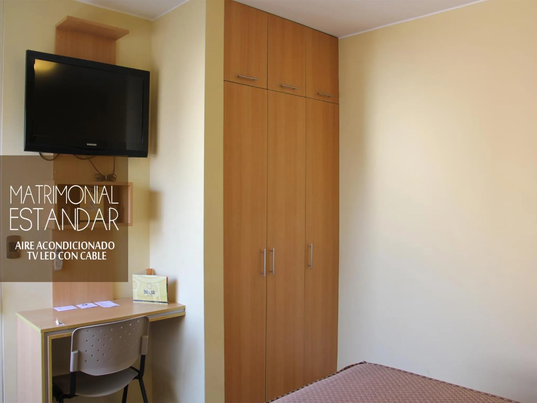 Photo of the whole room in Hotel Mochiks