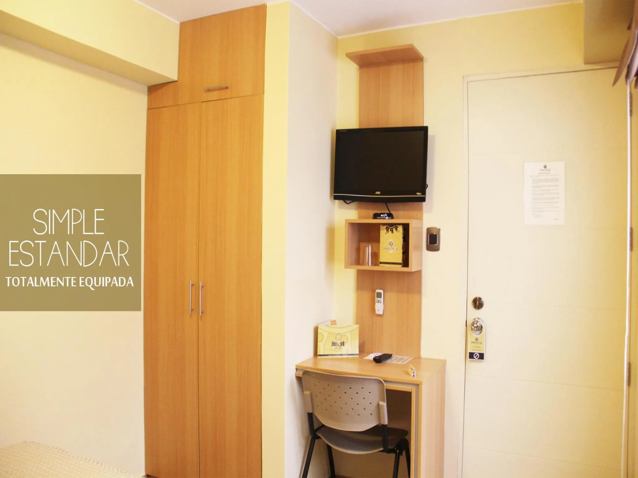 Bed in Hotel Mochiks