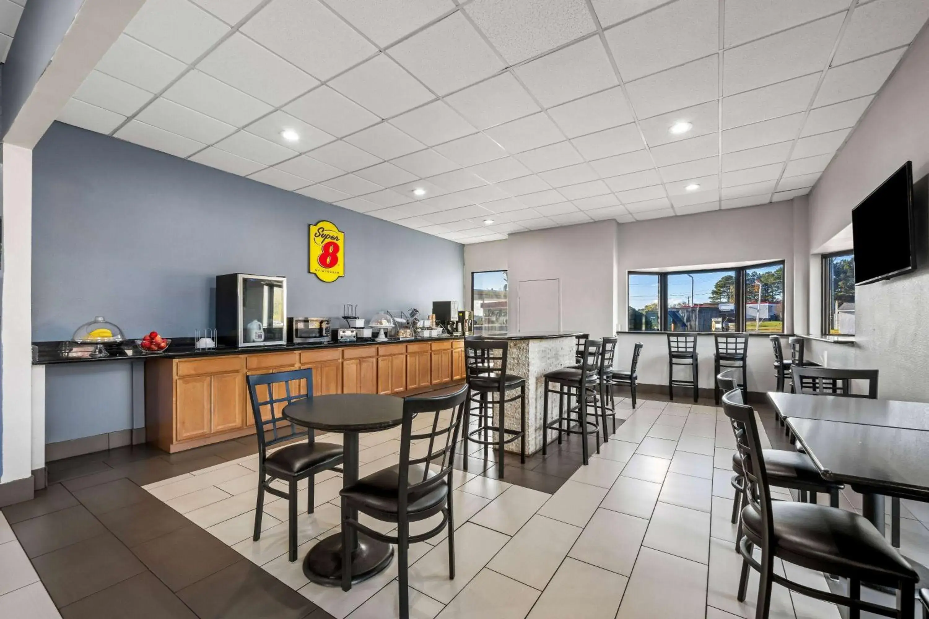 Breakfast in Super 8 by Wyndham Garysburg/Roanoke Rapids Breakfast in Super 8 by Wyndham Garysburg/Roanoke Rapids