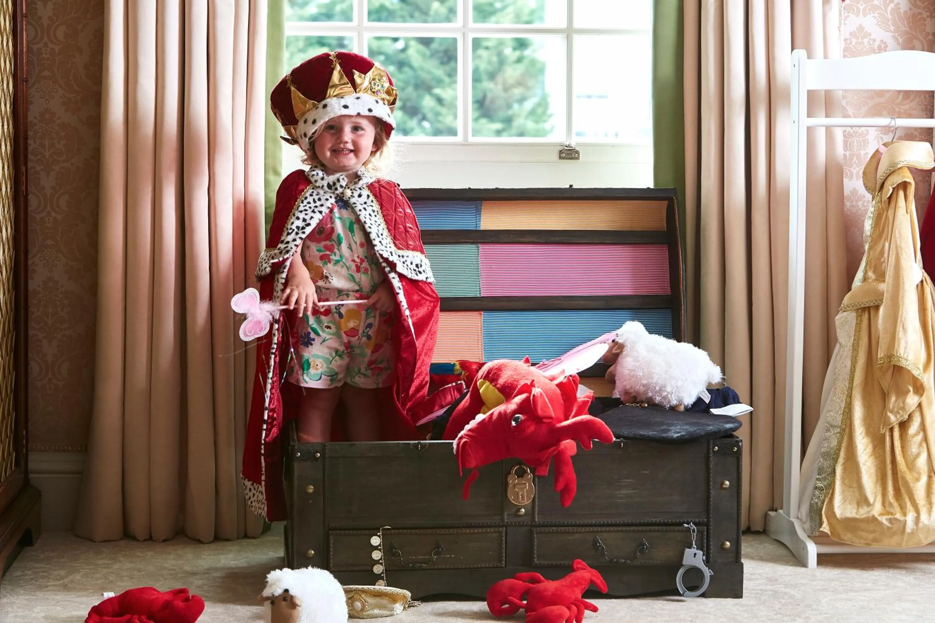 children in The Goring