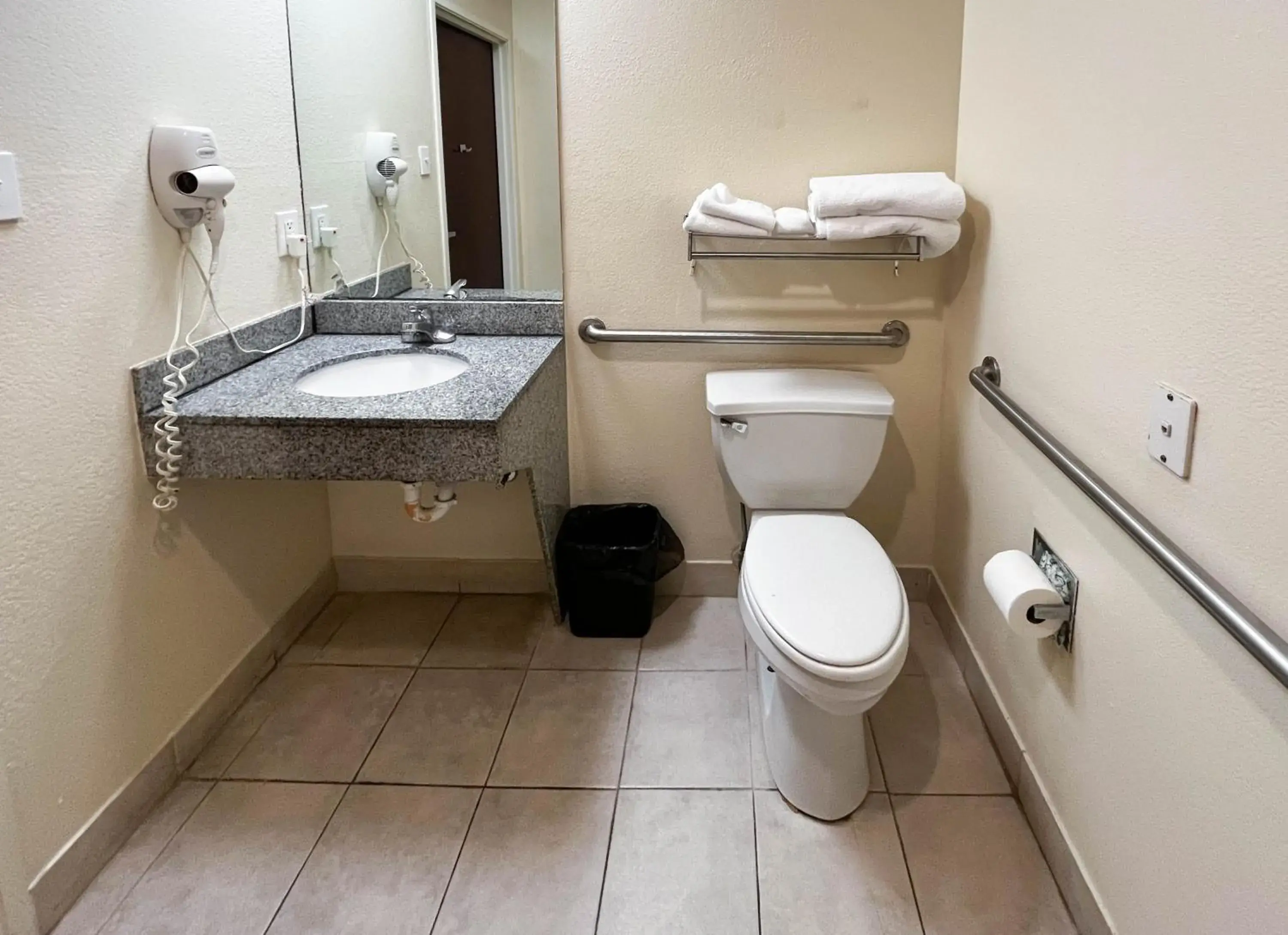 Executive Inn & Suites Breaux Bridge, LA Executive Inn & Suites Breaux Bridge, LA