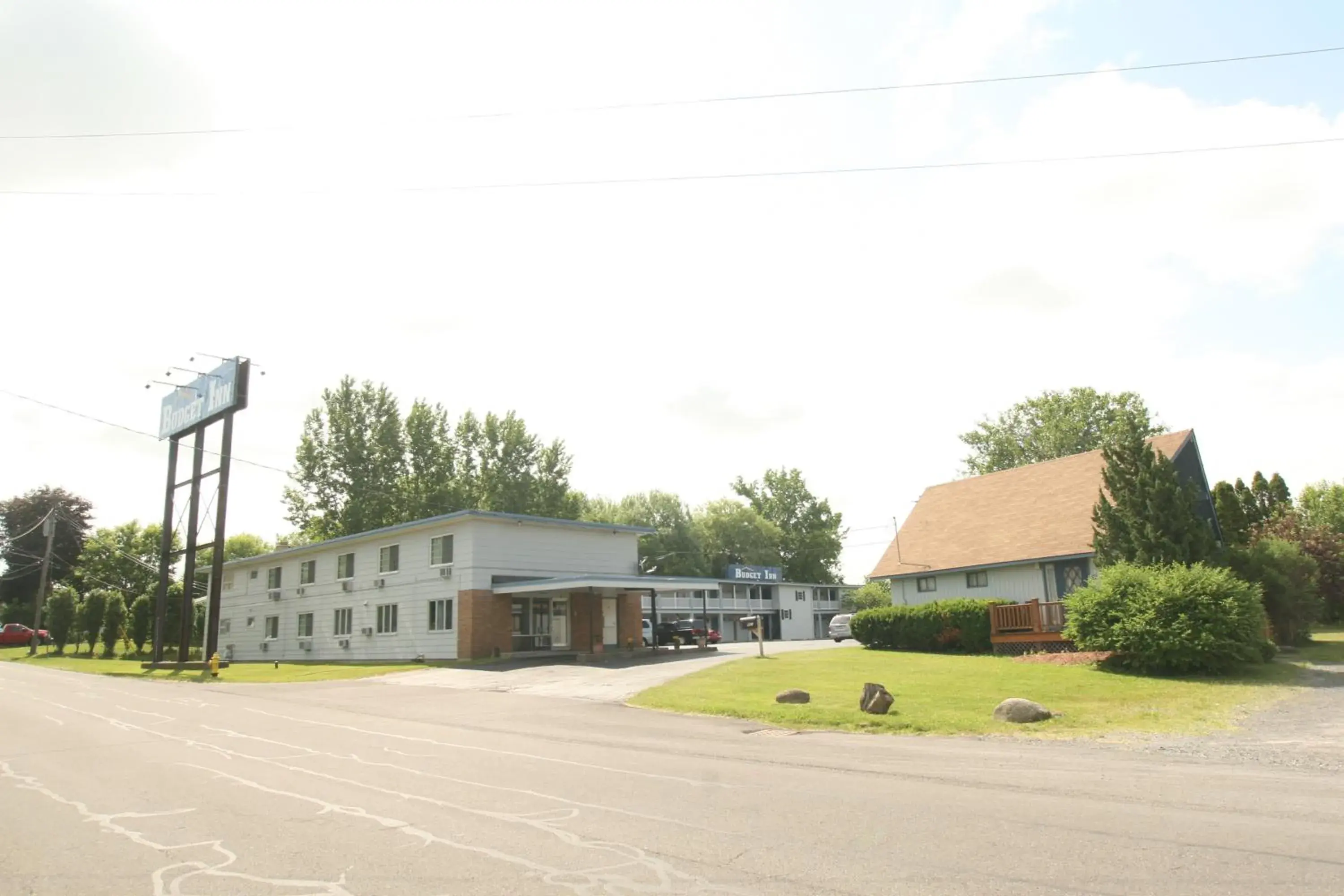 Street view, Property Building in Budget Inn Cicero
