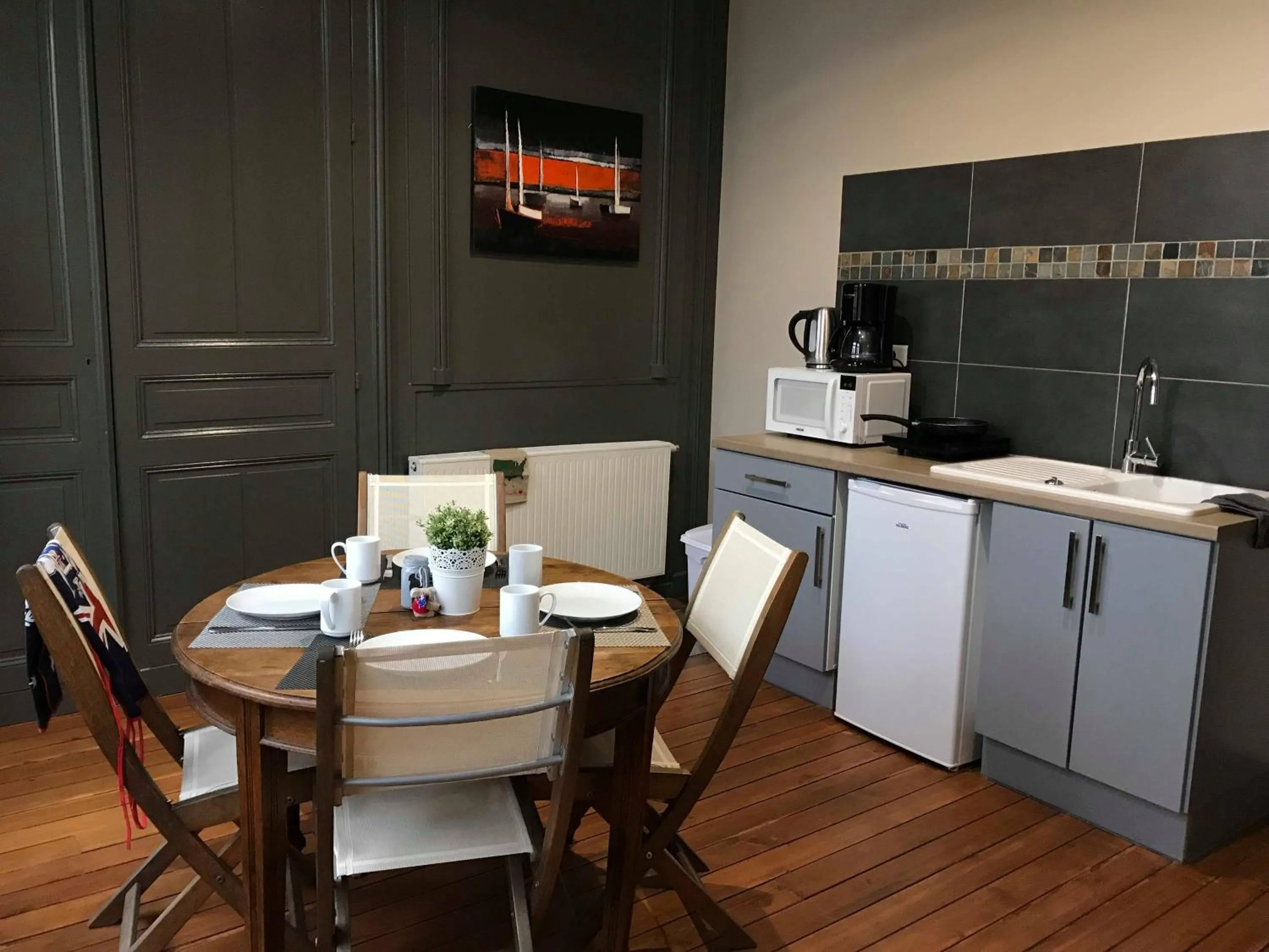 Coffee/tea facilities in The Nest