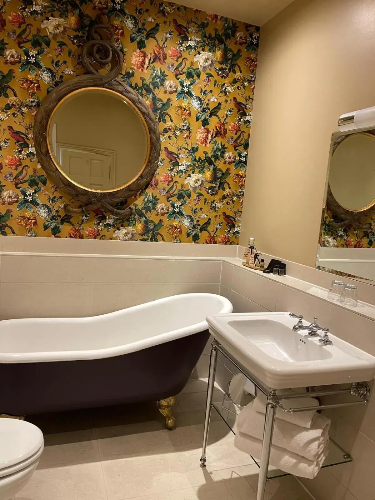 Super King Room in The King's Head Super King Room in The King's Head