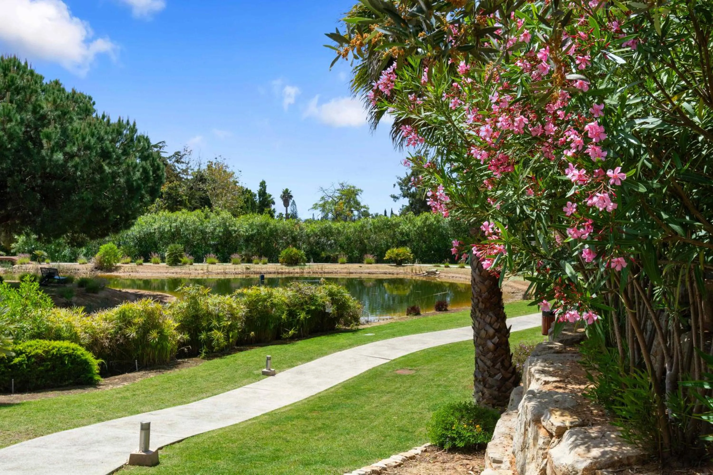 Hiking in Vale de Milho Village