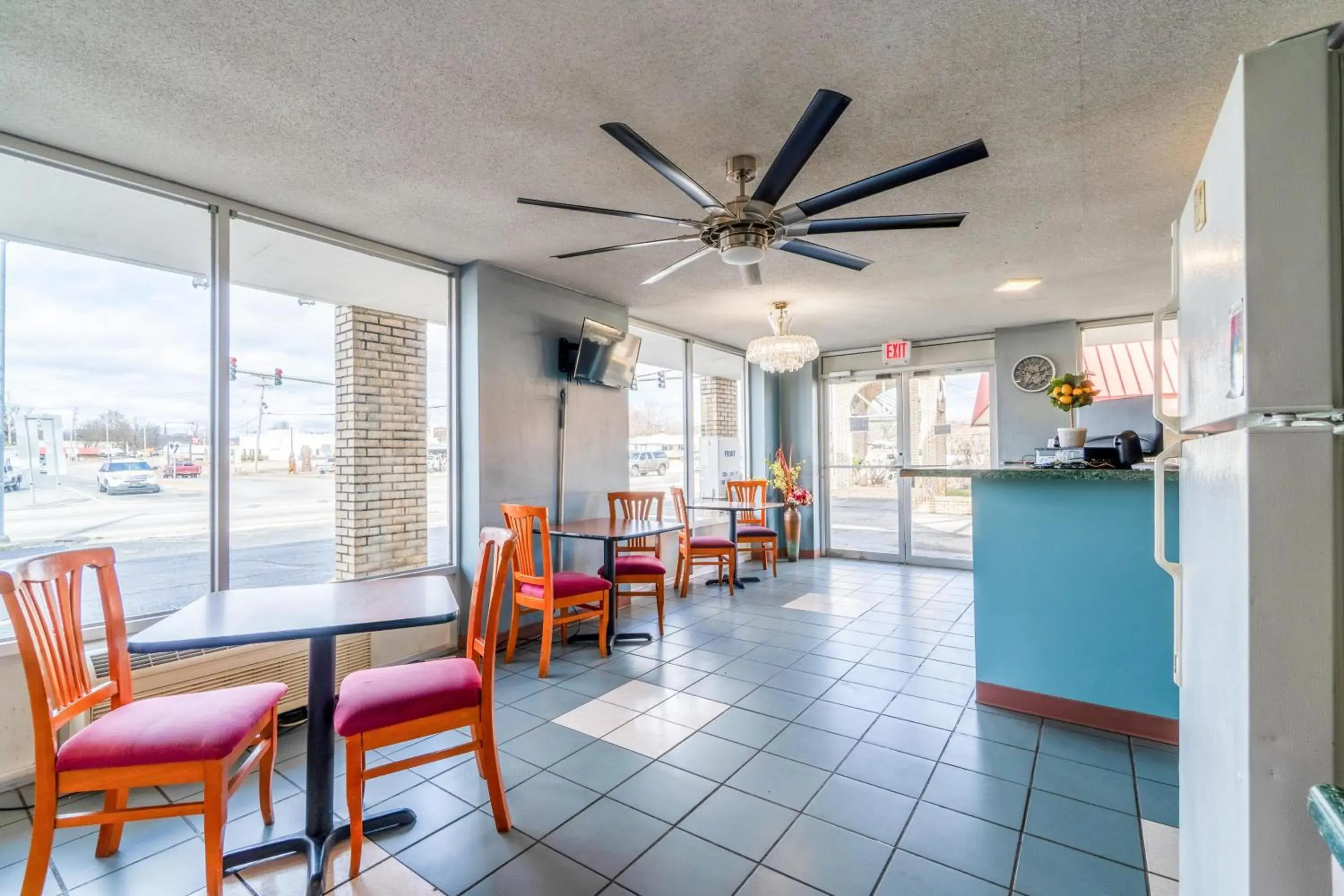 Lobby or reception in Ozark Junction mountain view by OYO Lobby or reception in Ozark Junction mountain view by OYO
