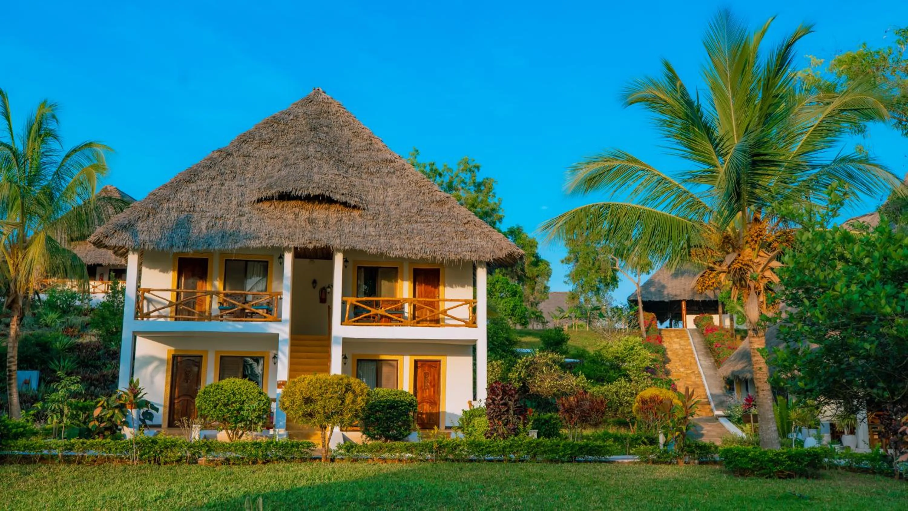 Property building in Filao Beach by Sansi