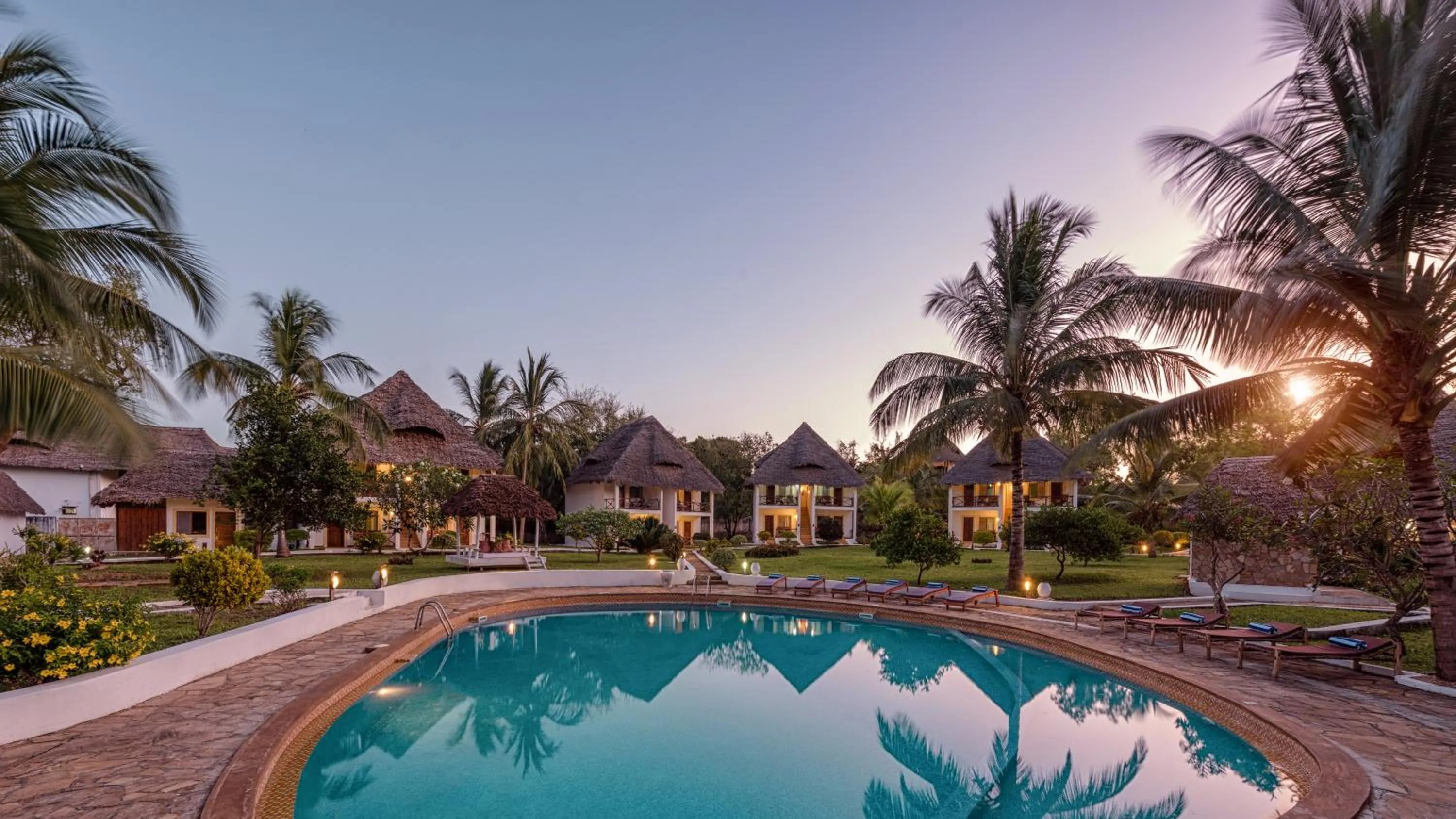 Property building in Filao Beach by Sansi