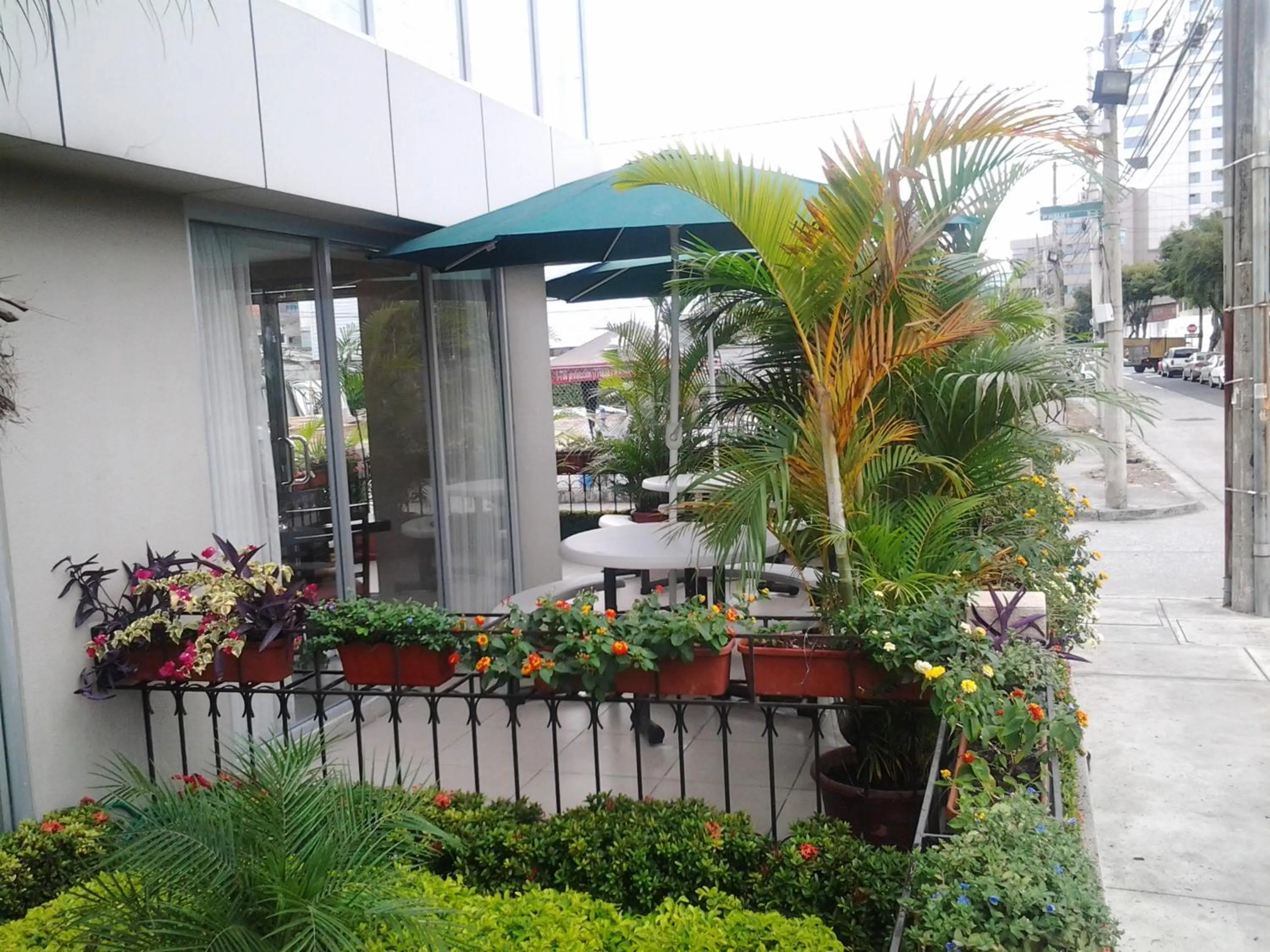 HM International Hotel