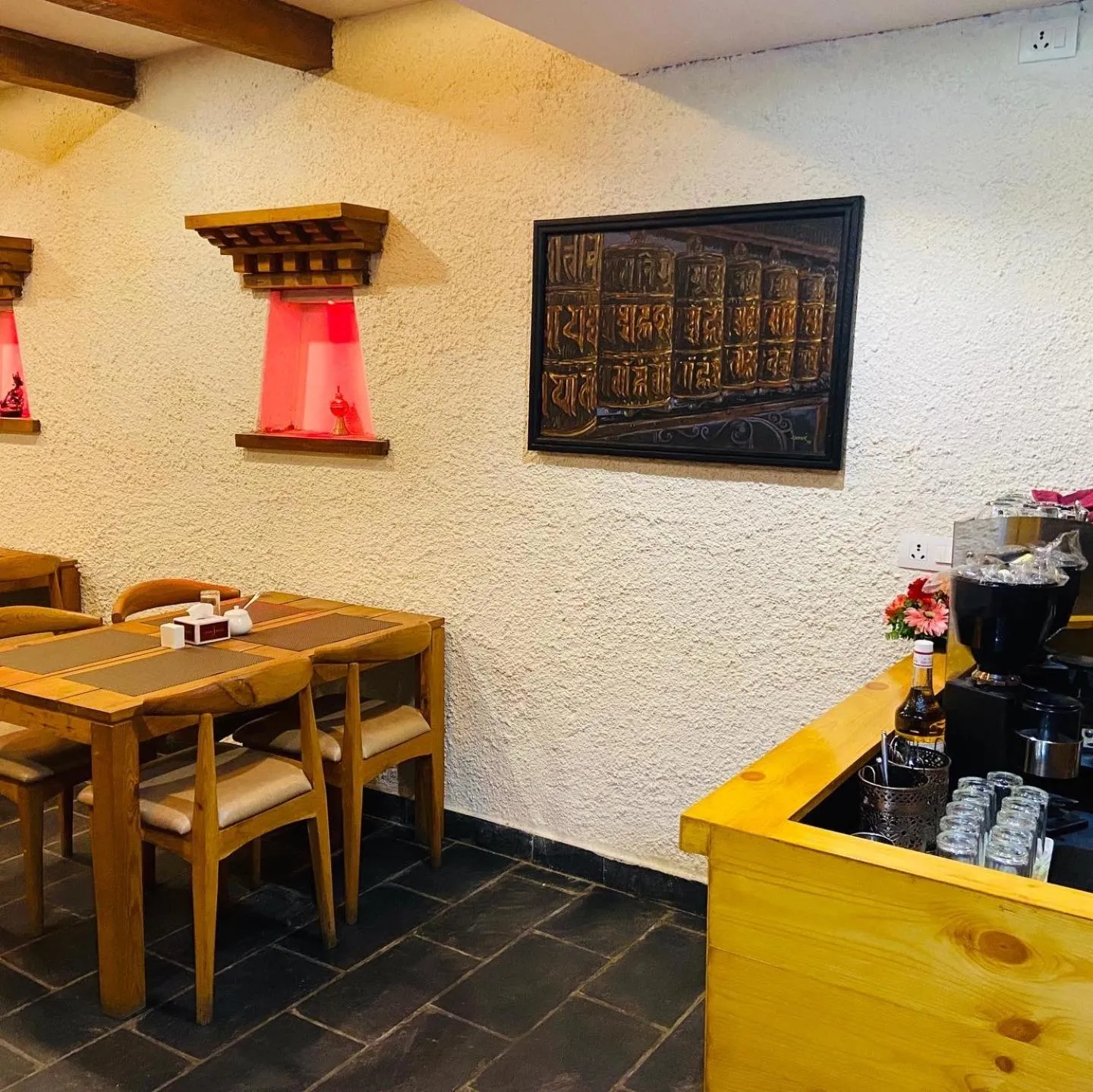 Coffee/tea facilities in Three Jewels Boutique Hotel