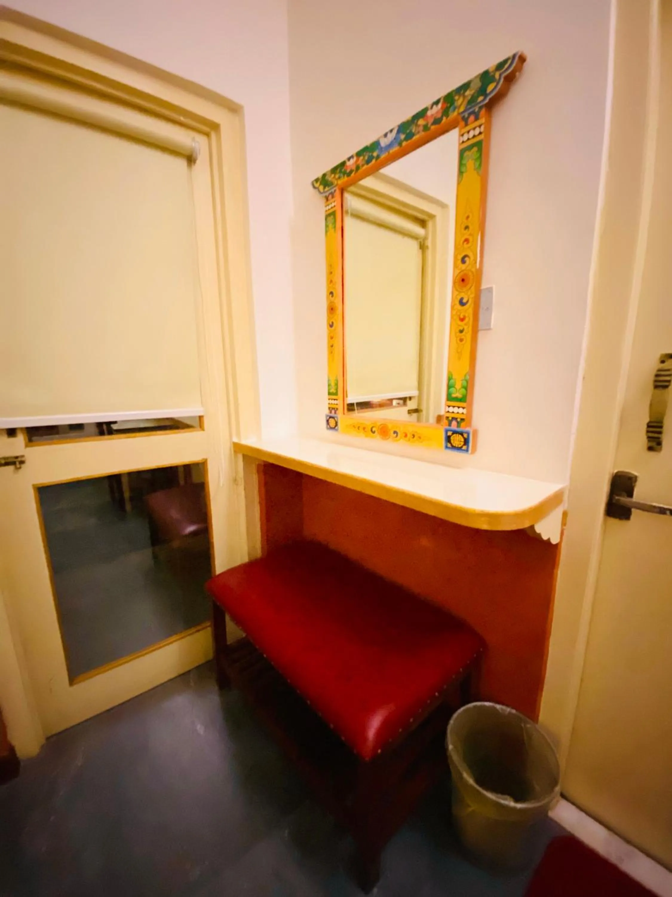 Three Jewels Boutique Hotel