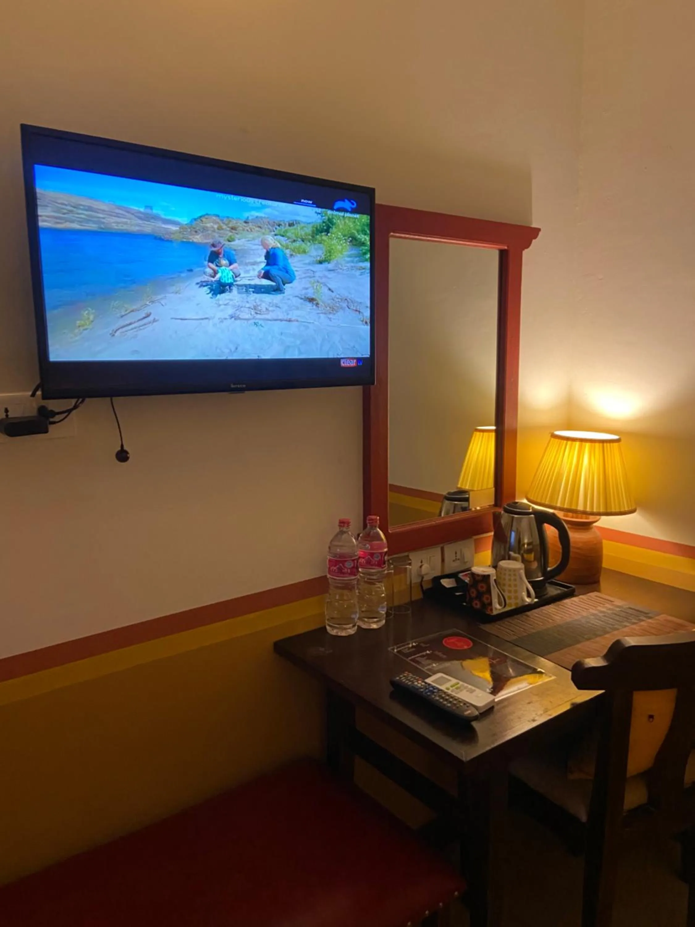 Three Jewels Boutique Hotel