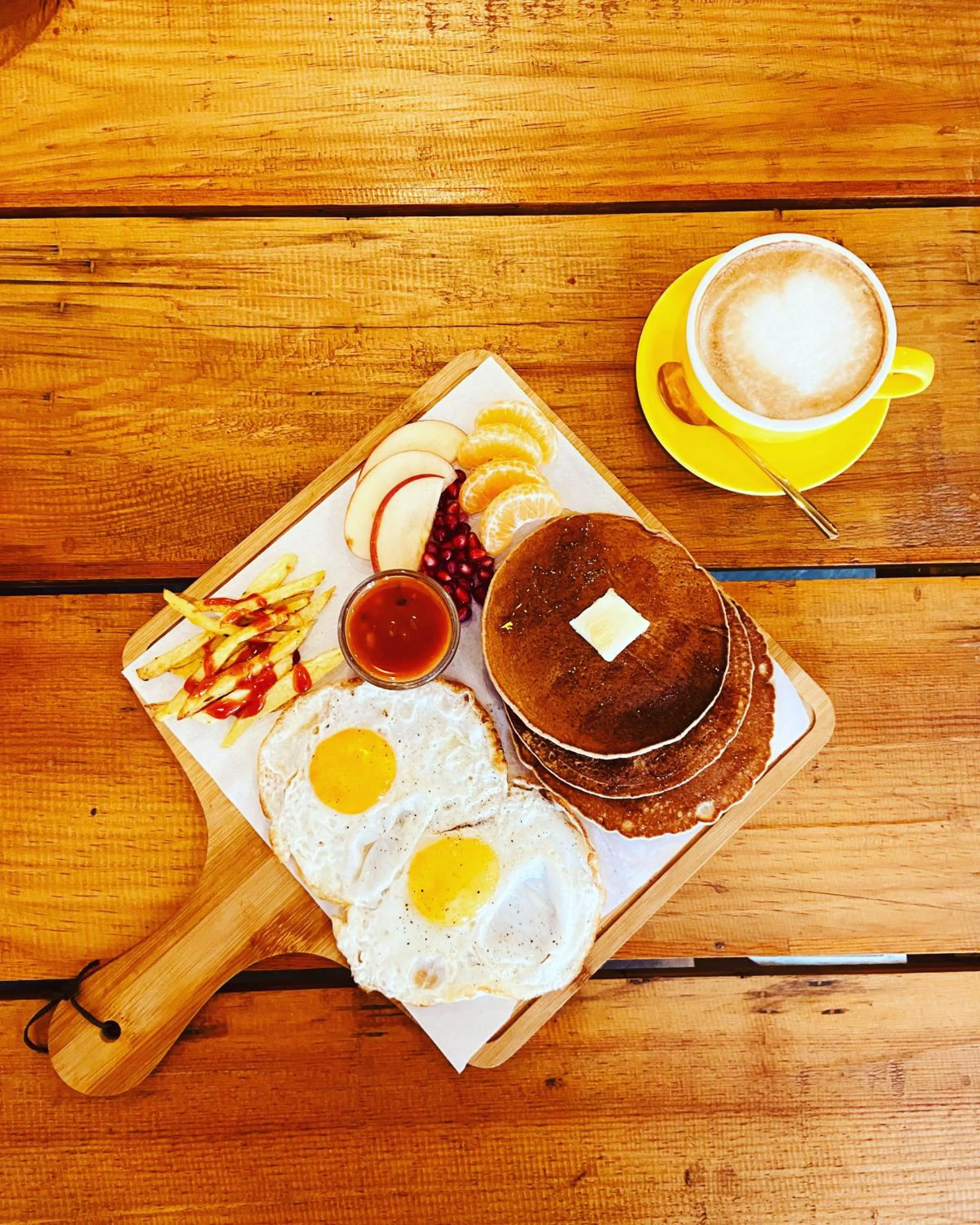 Three Jewels Boutique Hotel