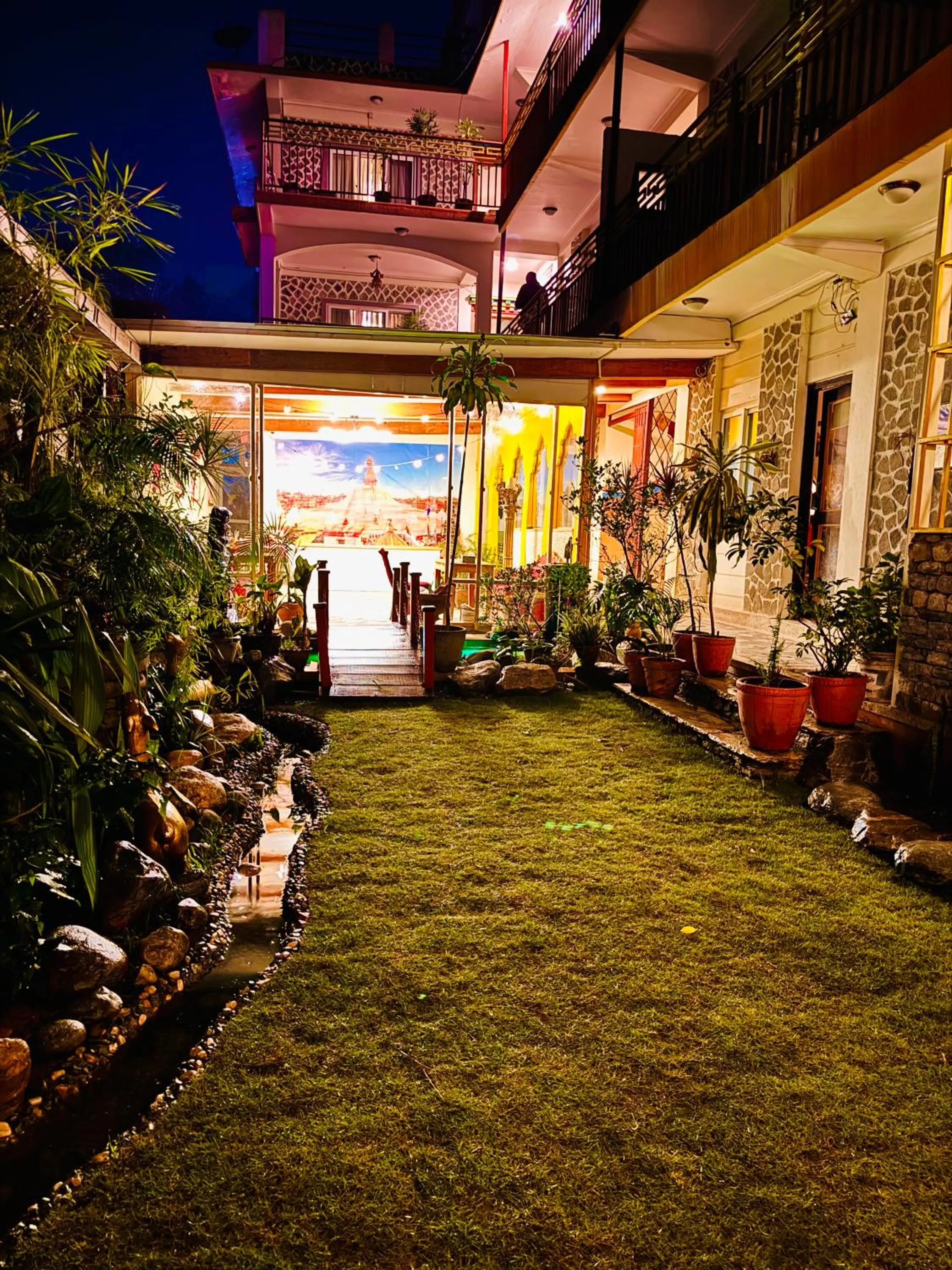 Three Jewels Boutique Hotel