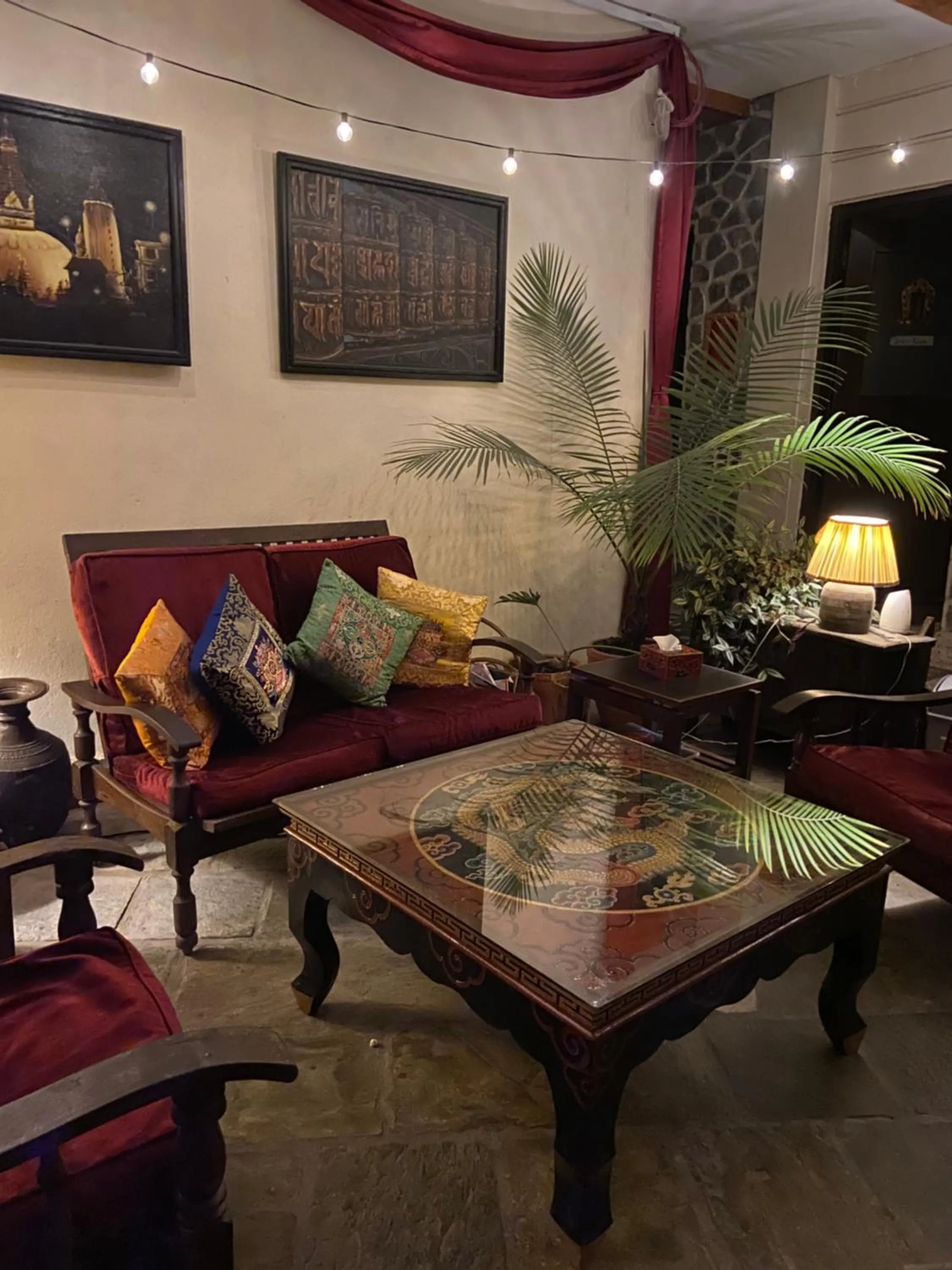 Three Jewels Boutique Hotel